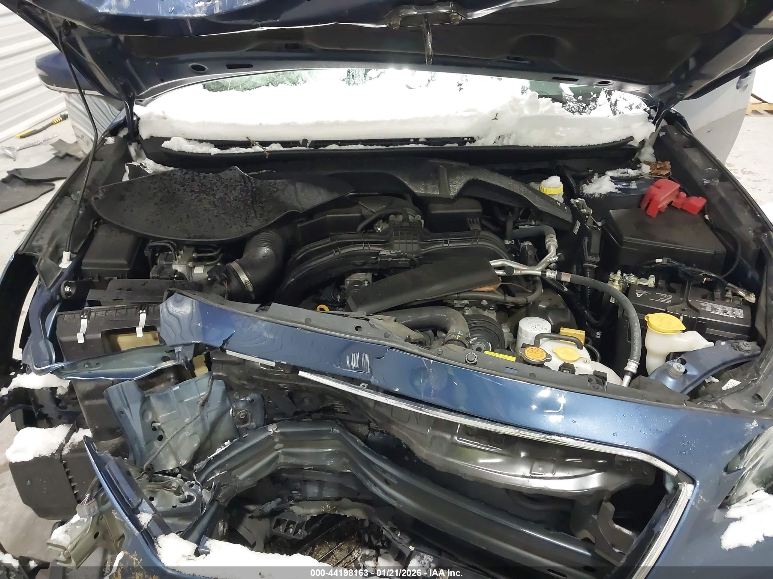 SUBARU OUTBACK image 10