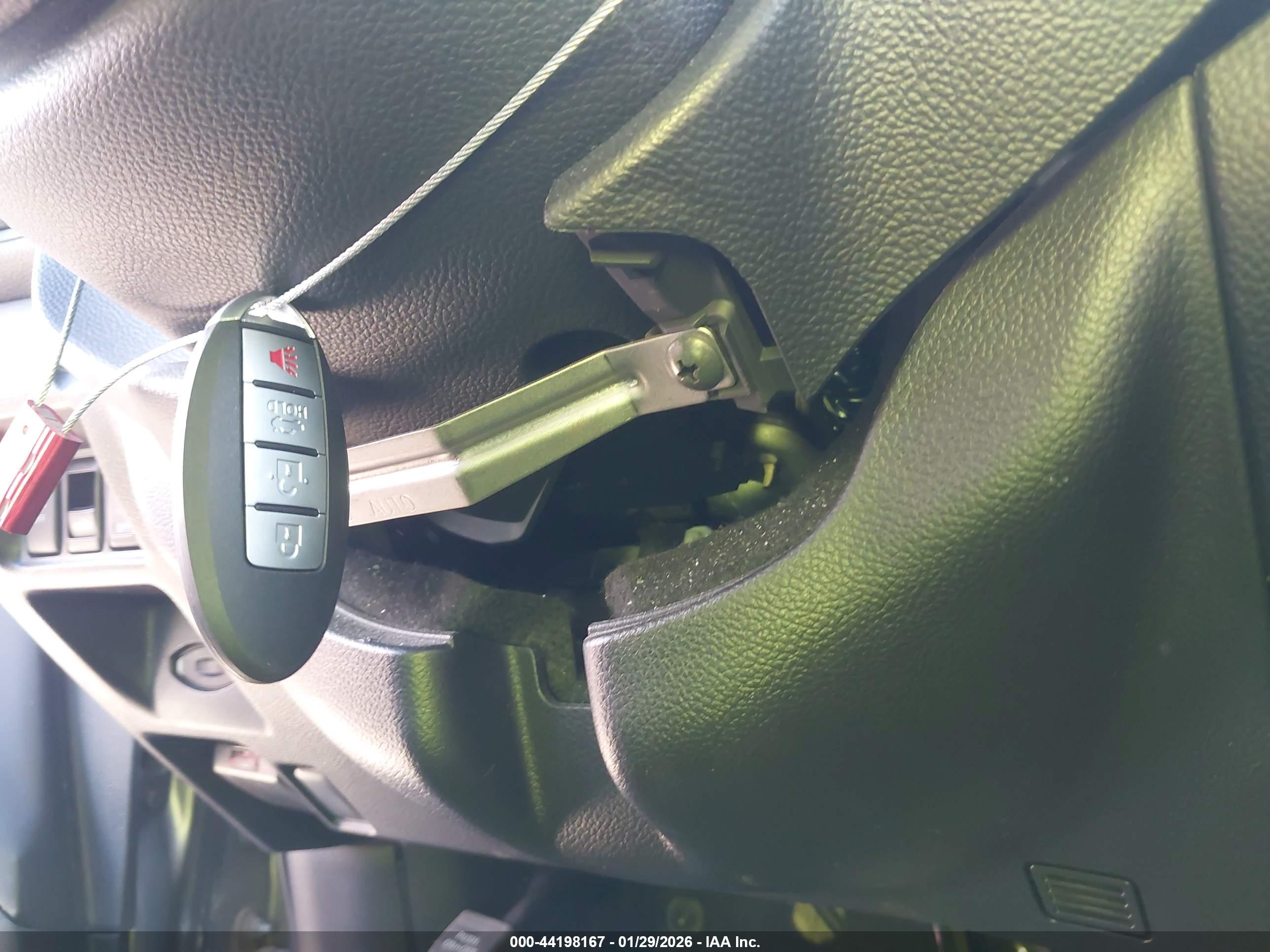 INFINITI G37 image 11