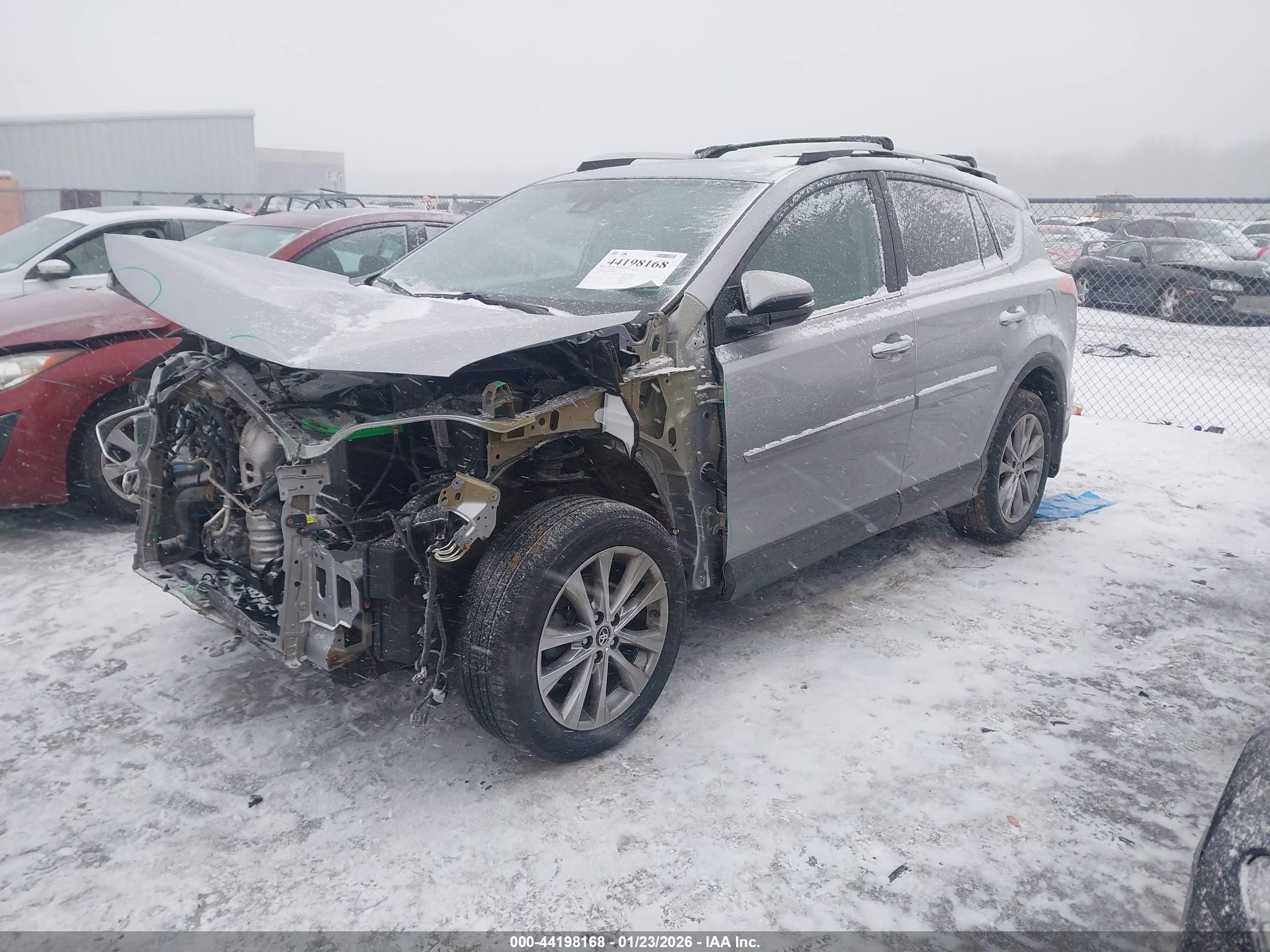 TOYOTA RAV4 image 2