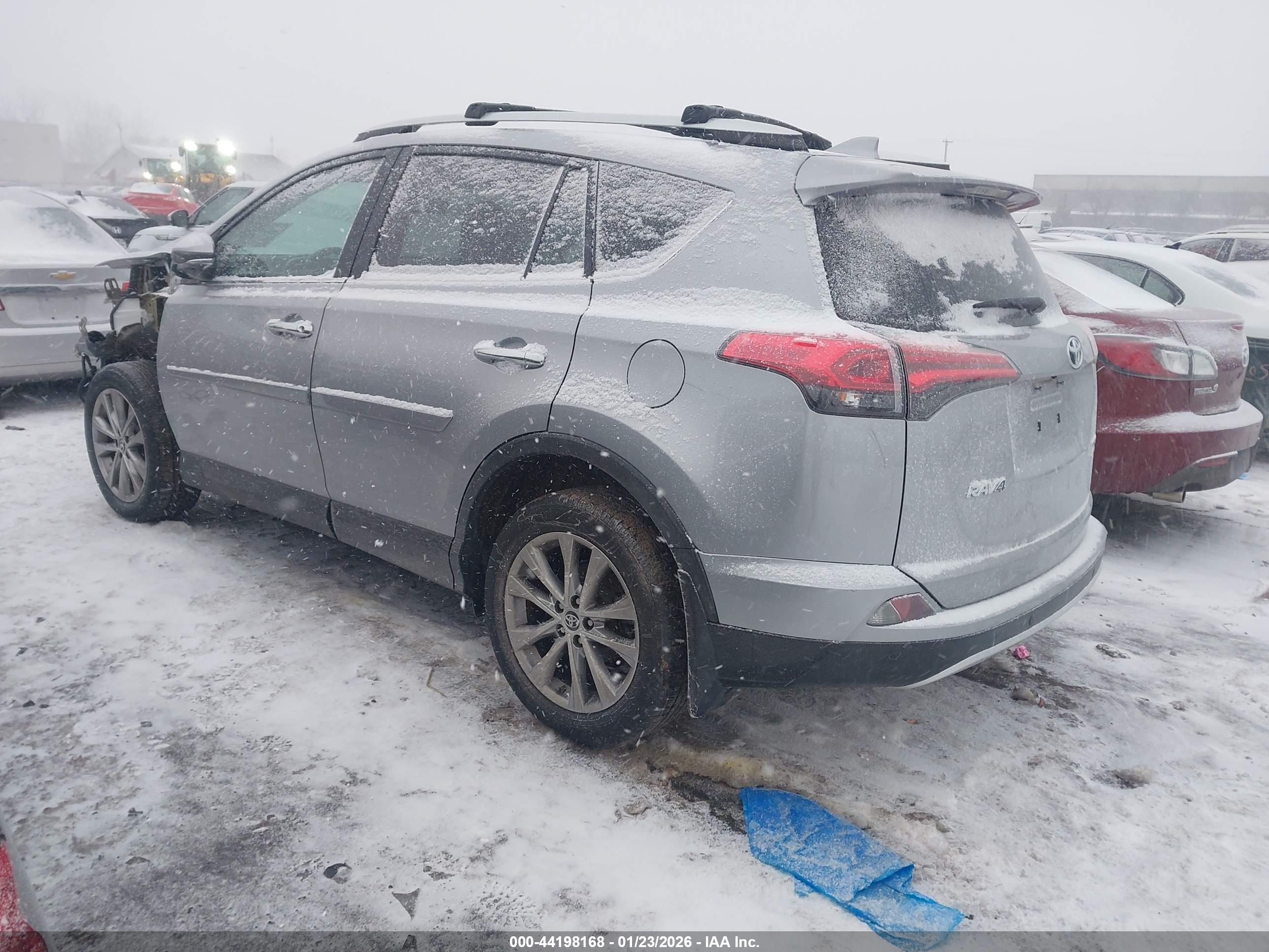 TOYOTA RAV4 image 3