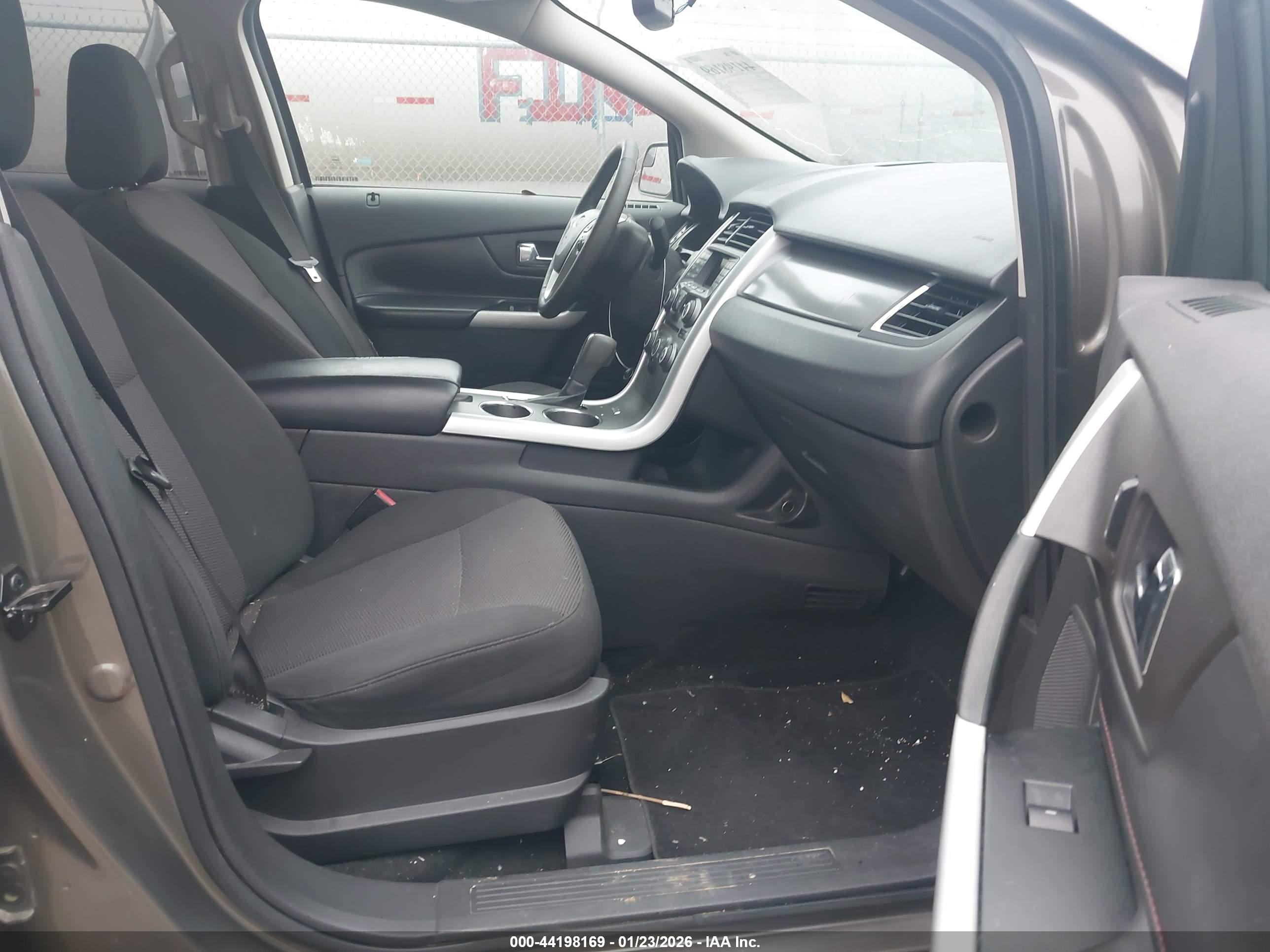 FORD EDGE image 5