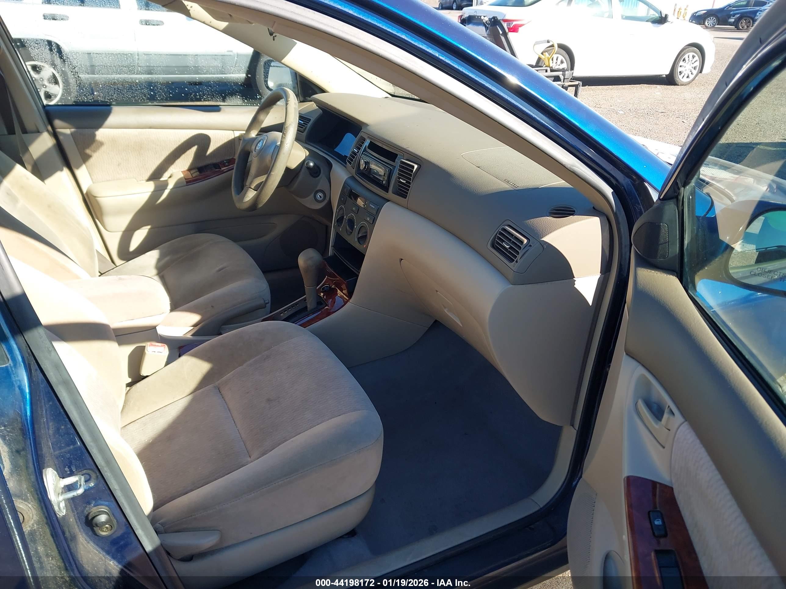 TOYOTA COROLLA image 5