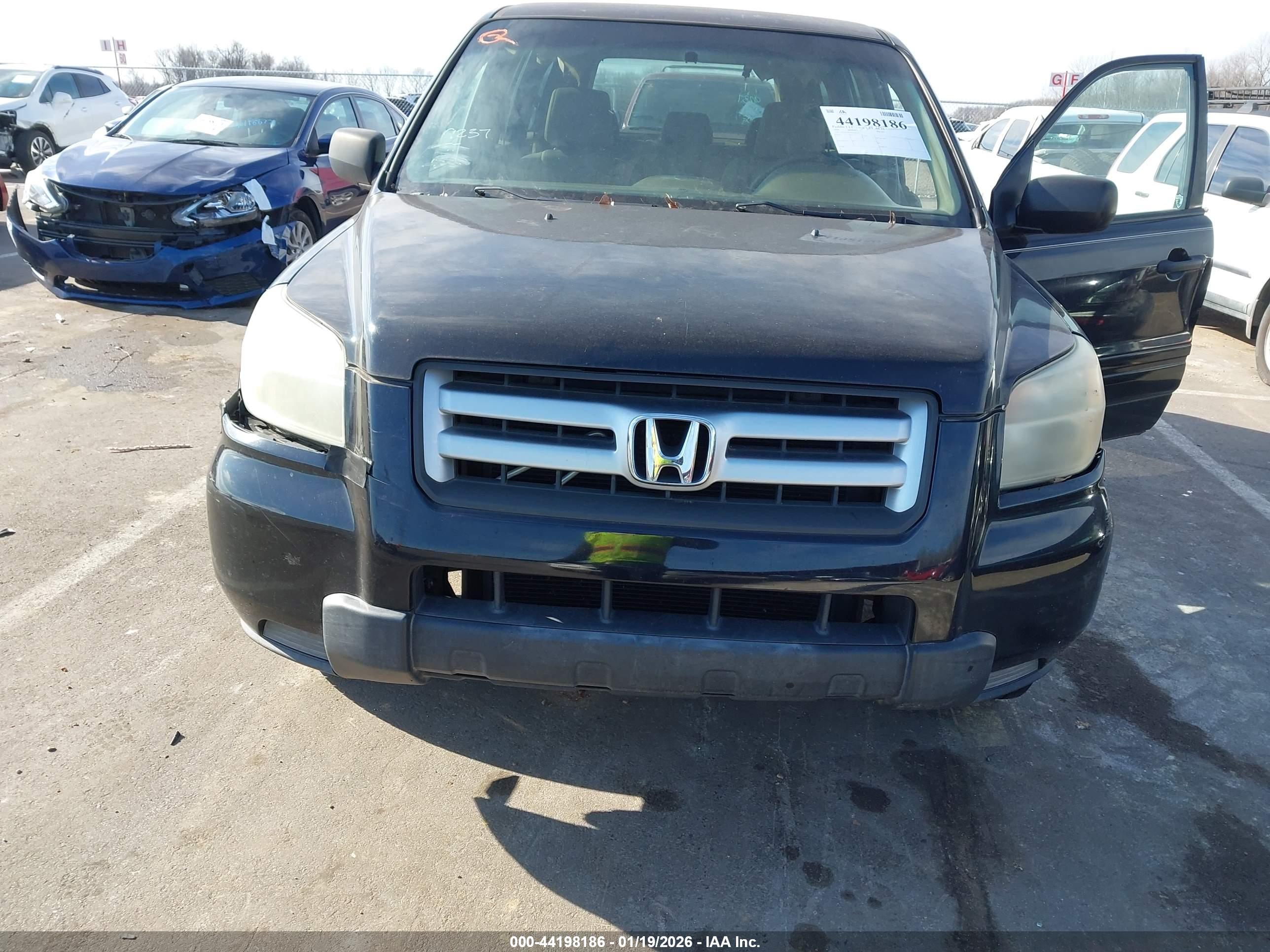HONDA PILOT image 6