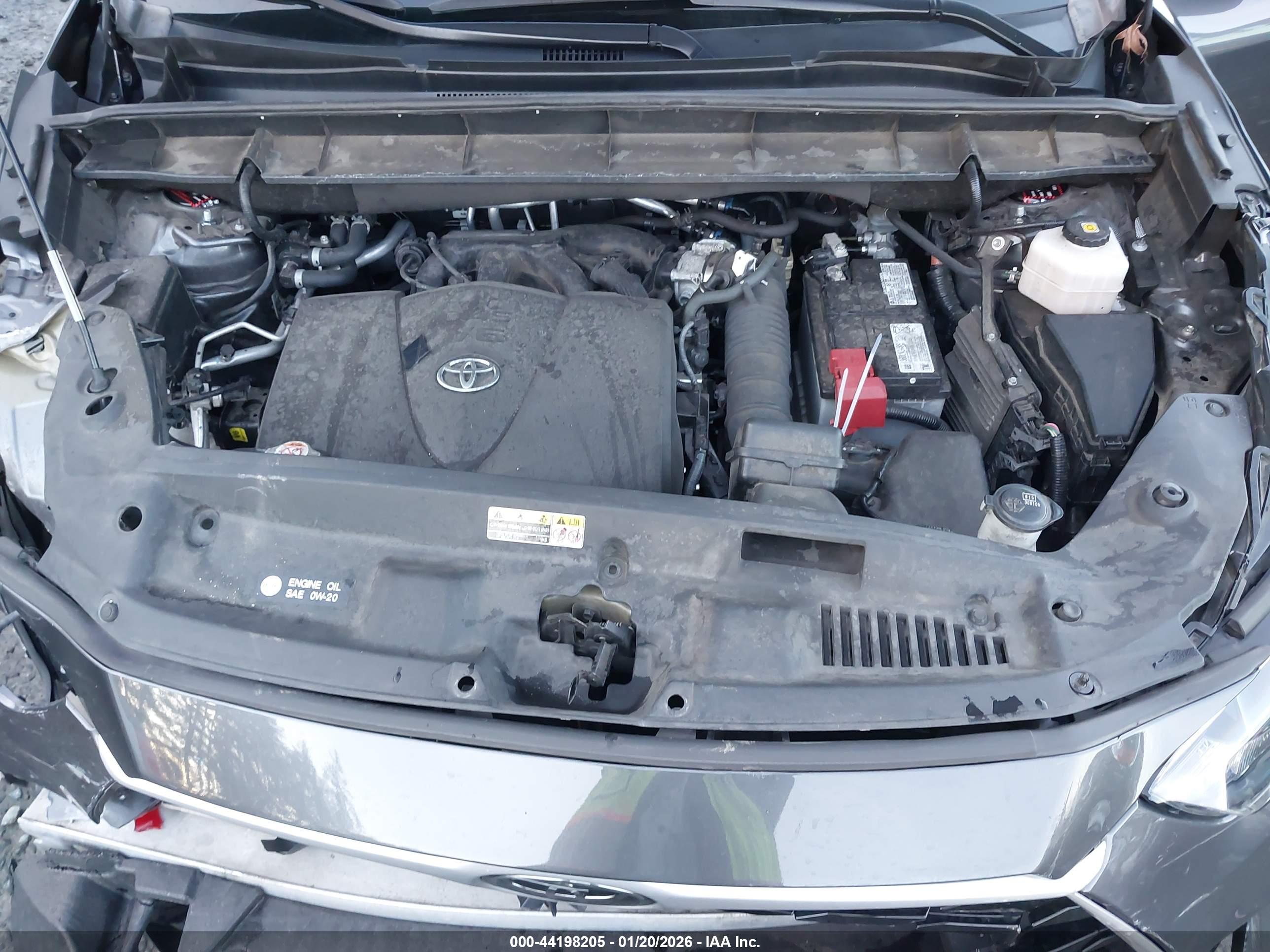 TOYOTA HIGHLANDER image 10