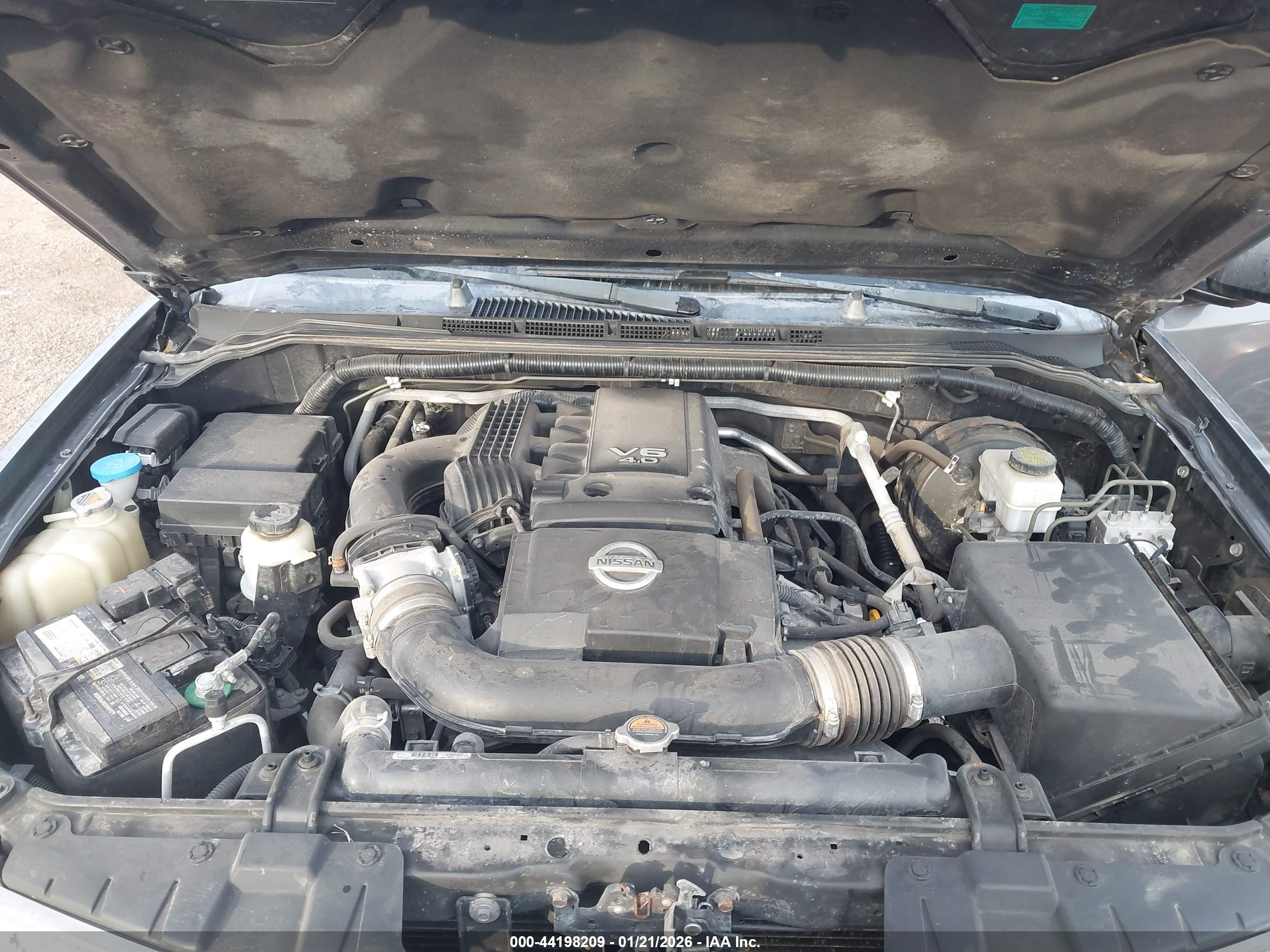 NISSAN FRONTIER image 10
