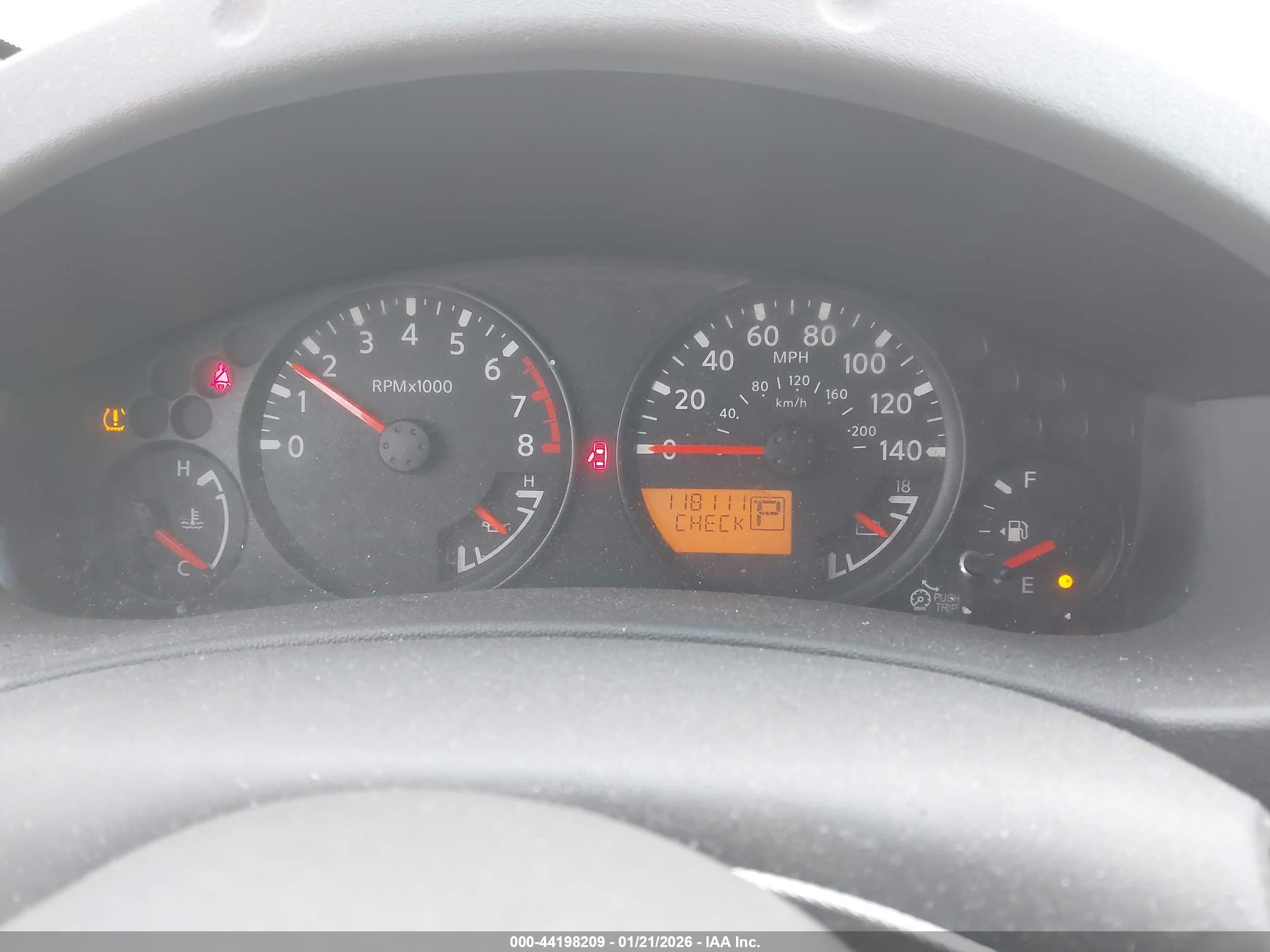 NISSAN FRONTIER image 7