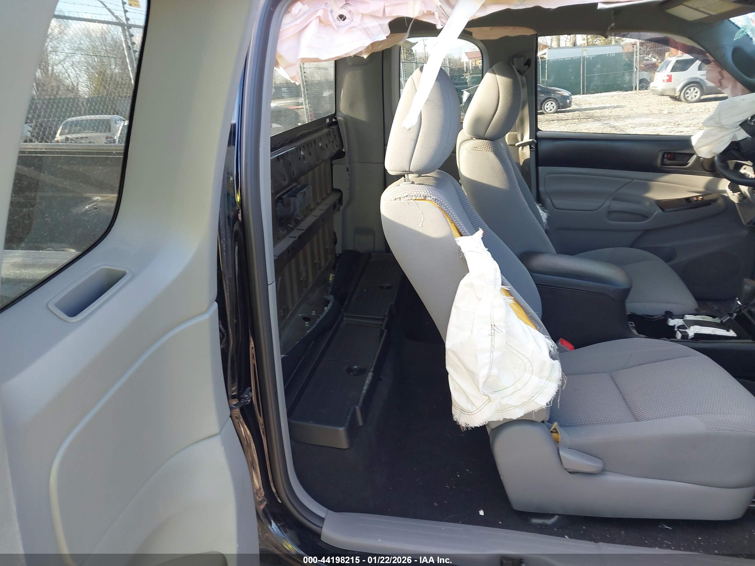 TOYOTA TACOMA image 8