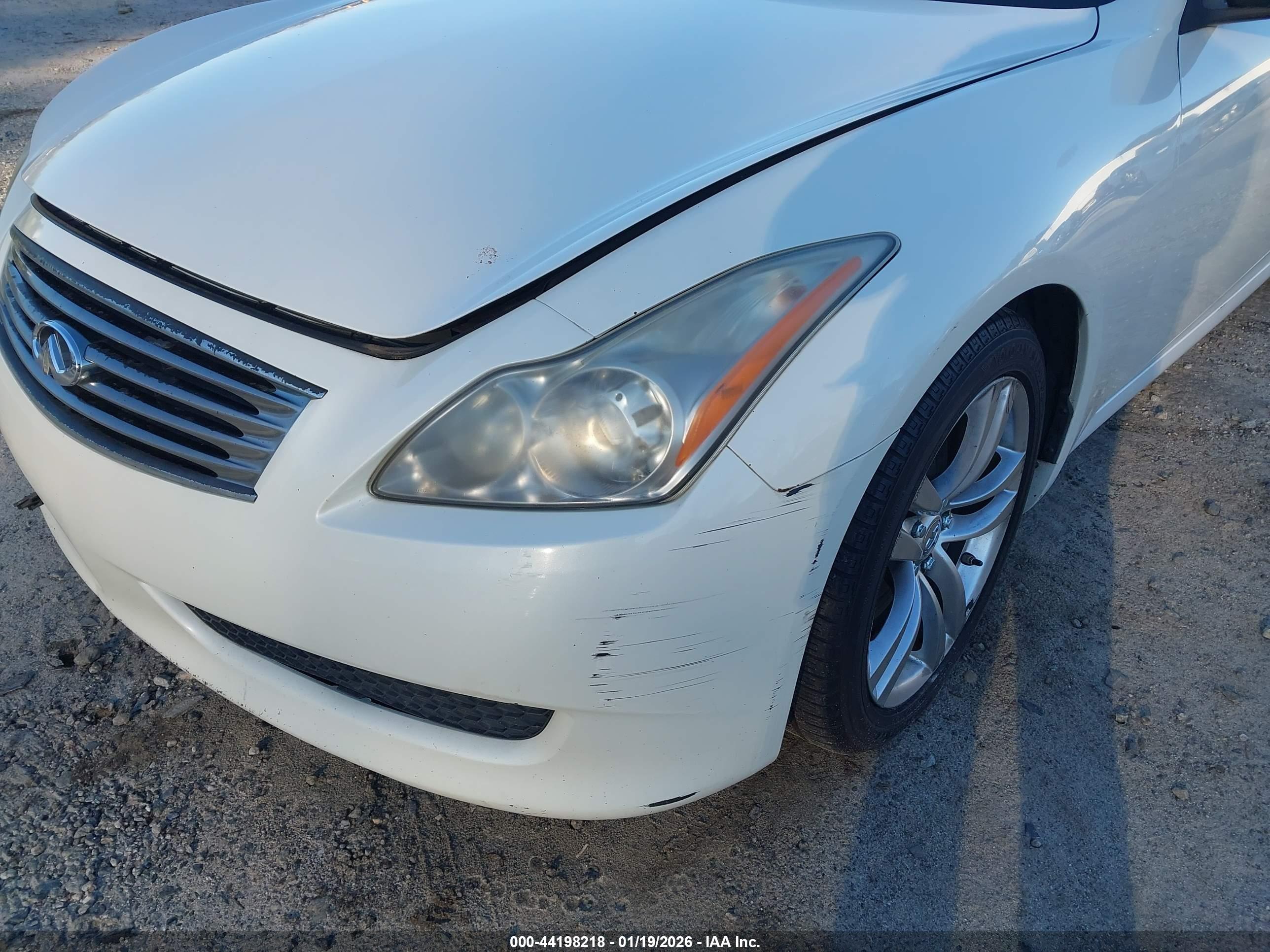 INFINITI G37 image 6