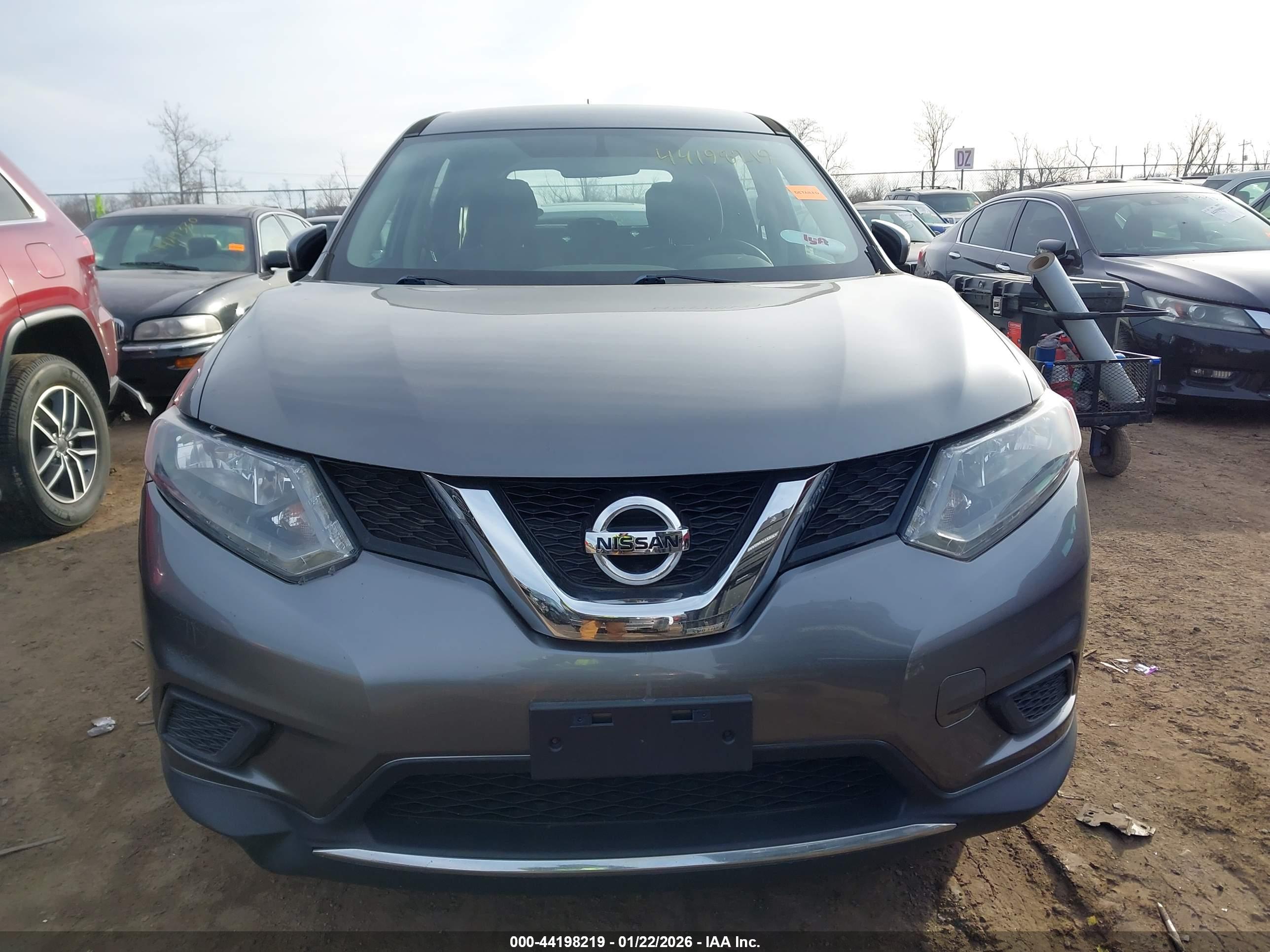 NISSAN ROGUE image 6