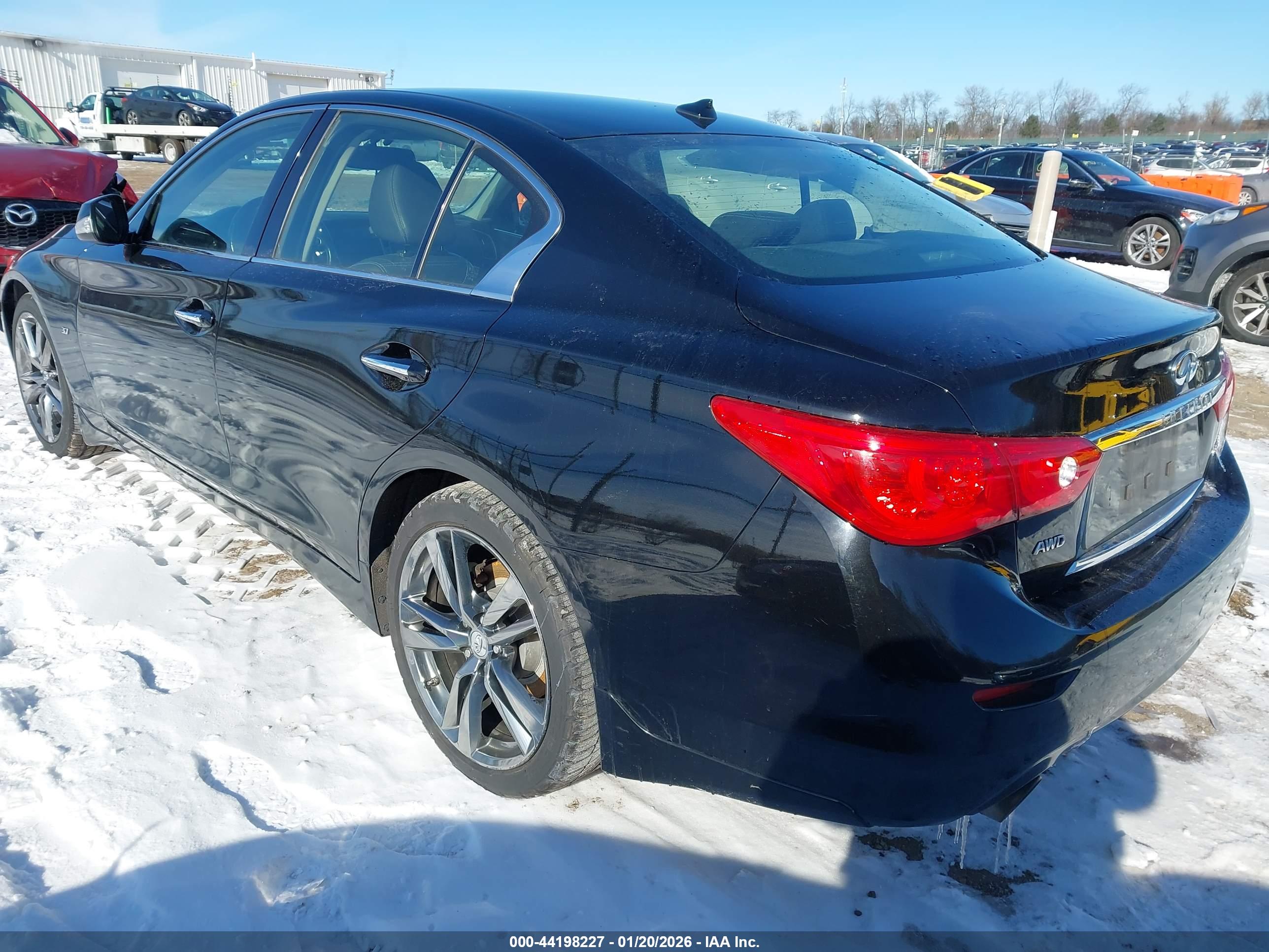 INFINITI Q50 image 3