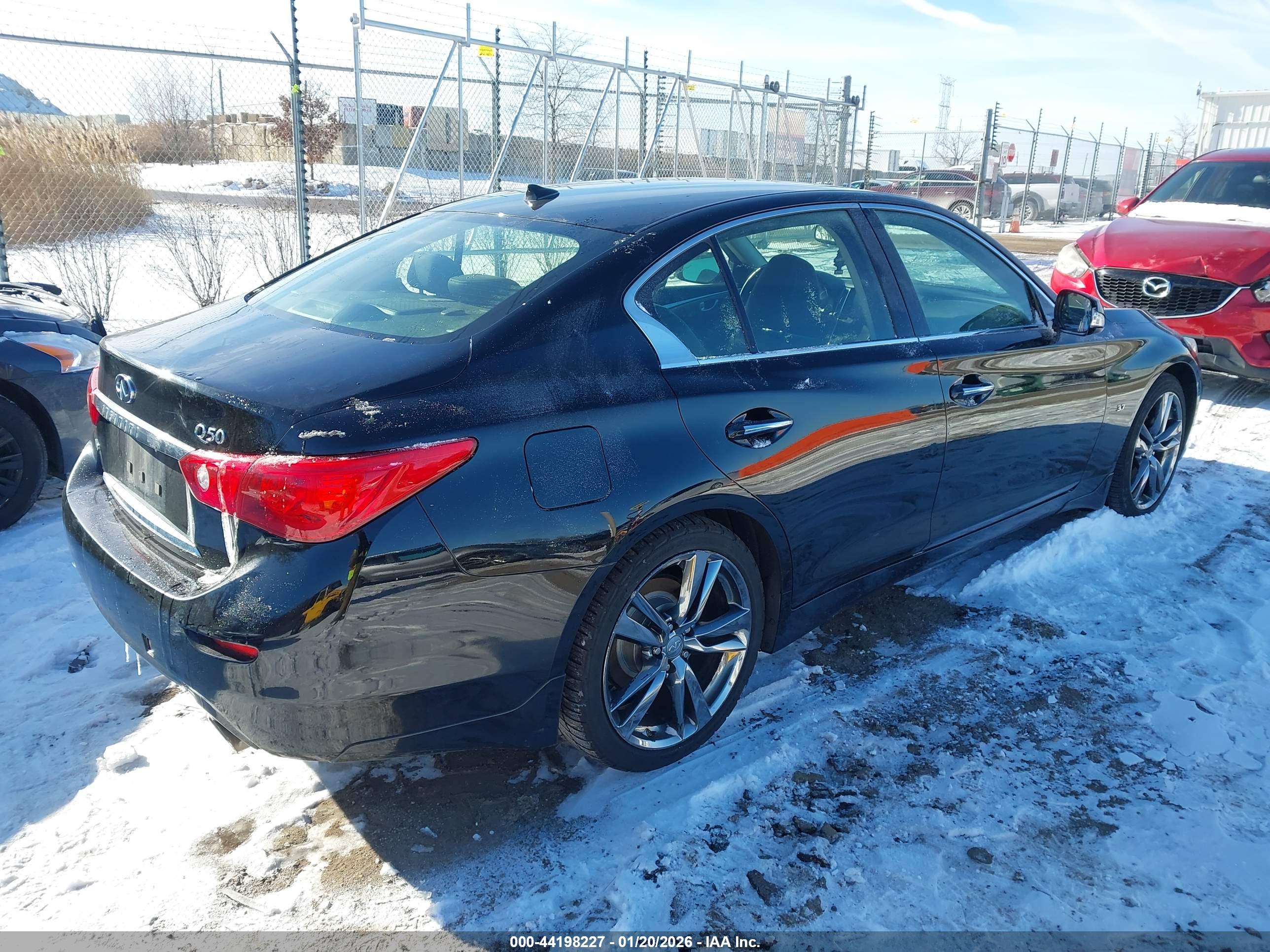 INFINITI Q50 image 4
