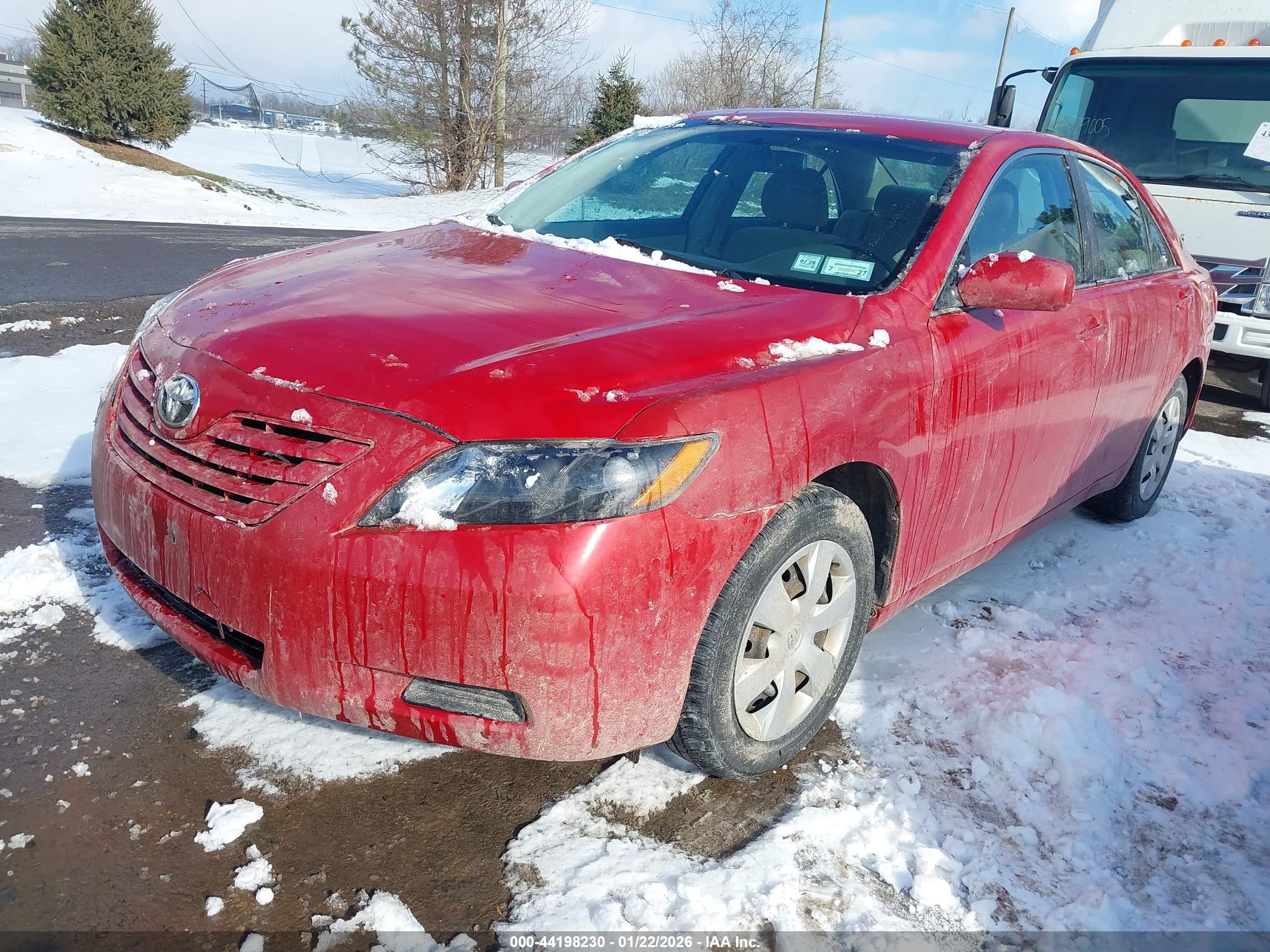 TOYOTA CAMRY image 2