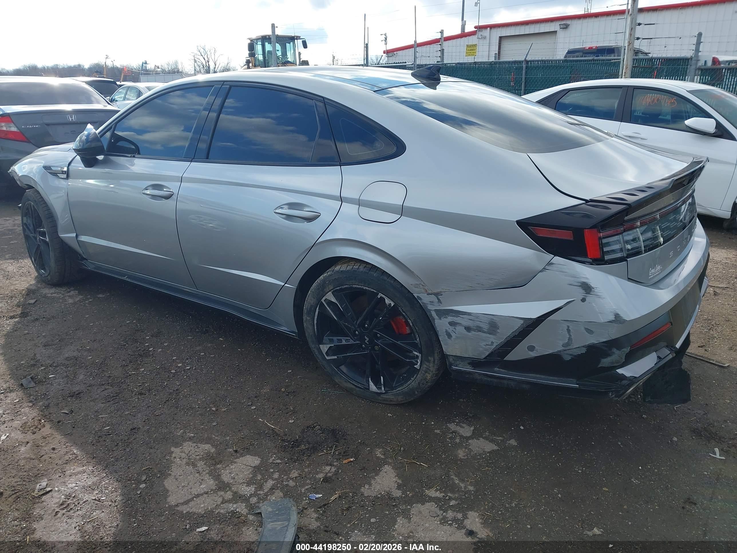 HYUNDAI SONATA image 3