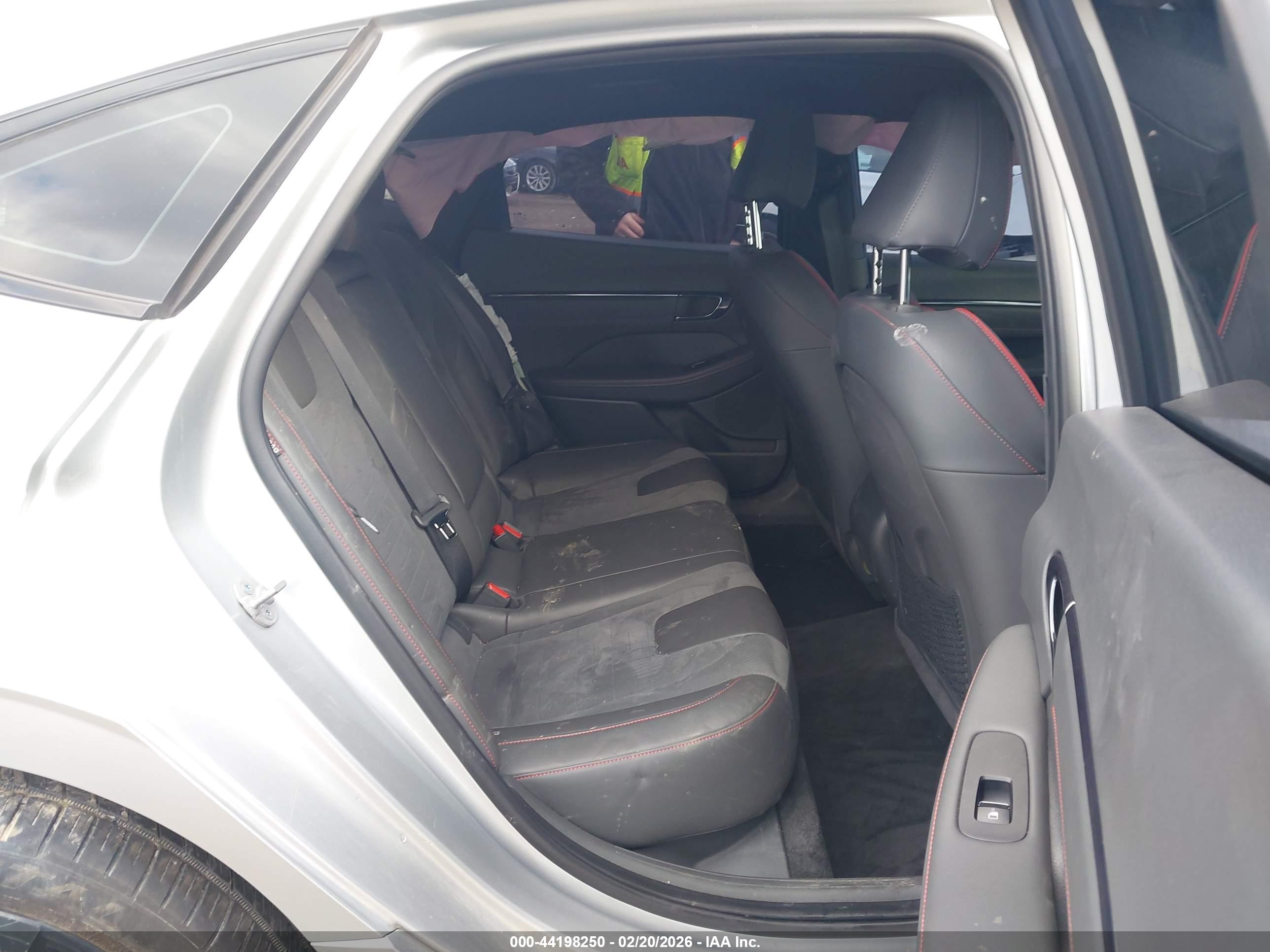 HYUNDAI SONATA image 8