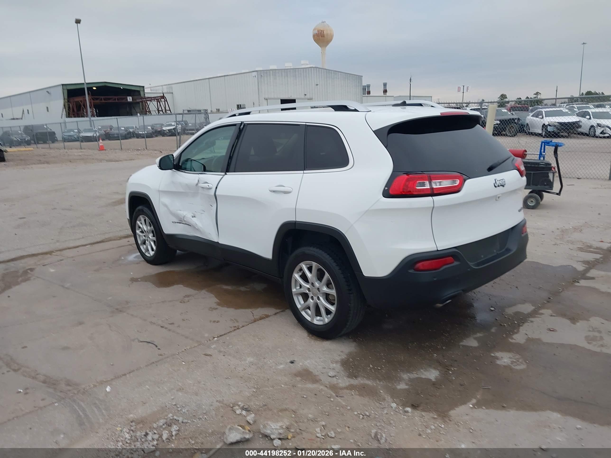 JEEP CHEROKEE image 3