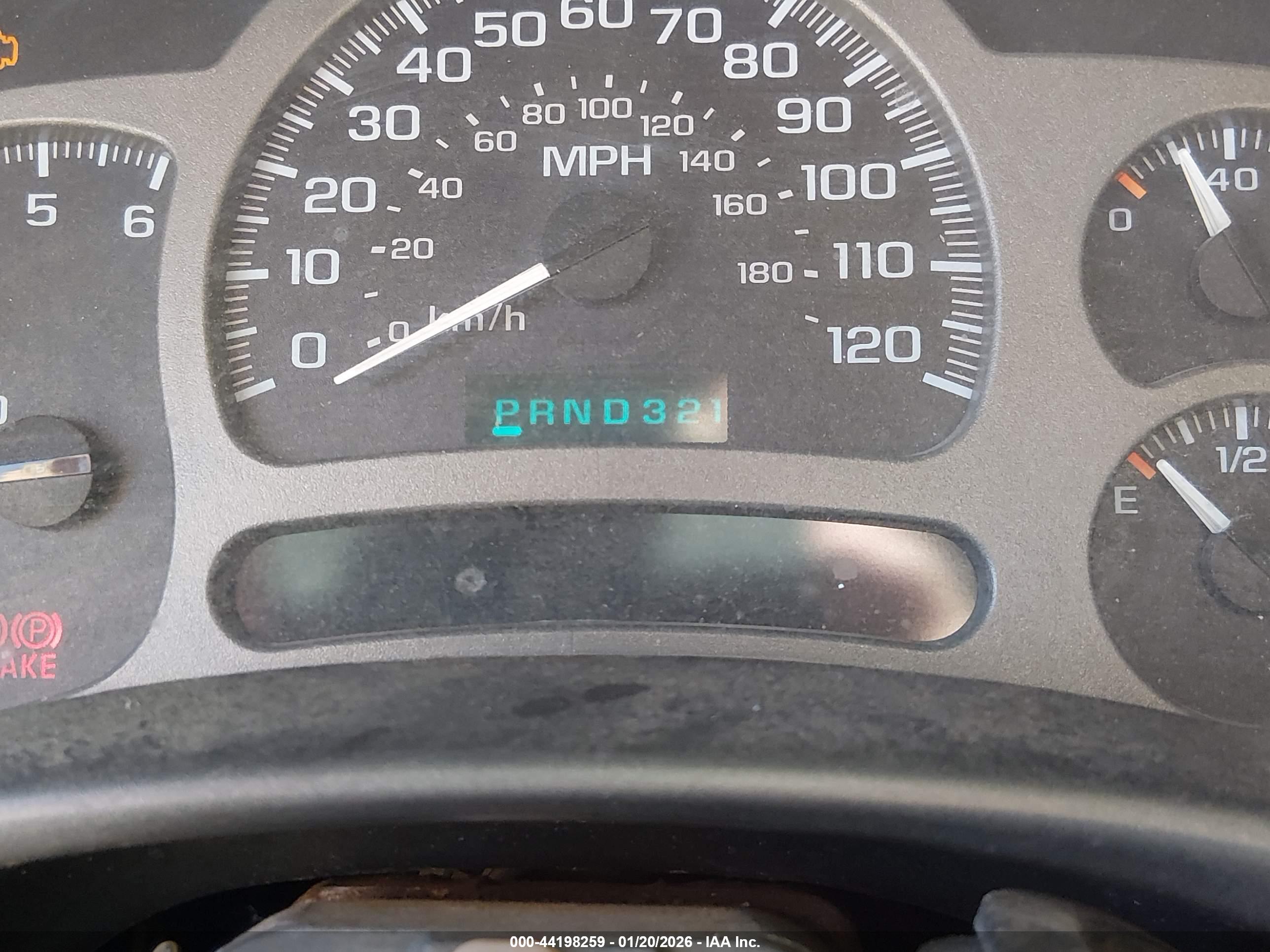 GMC YUKON image 7