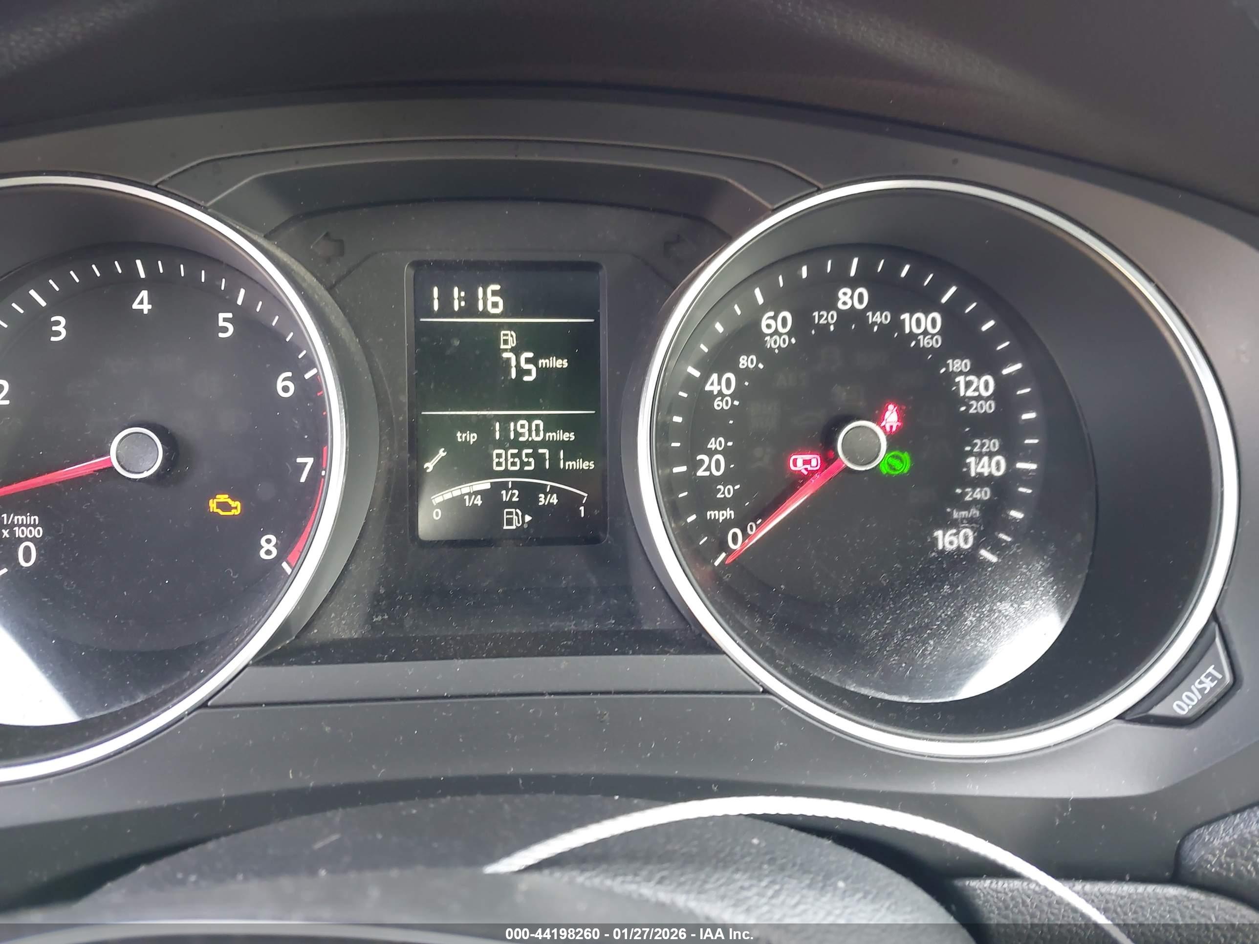 VOLKSWAGEN JETTA image 7