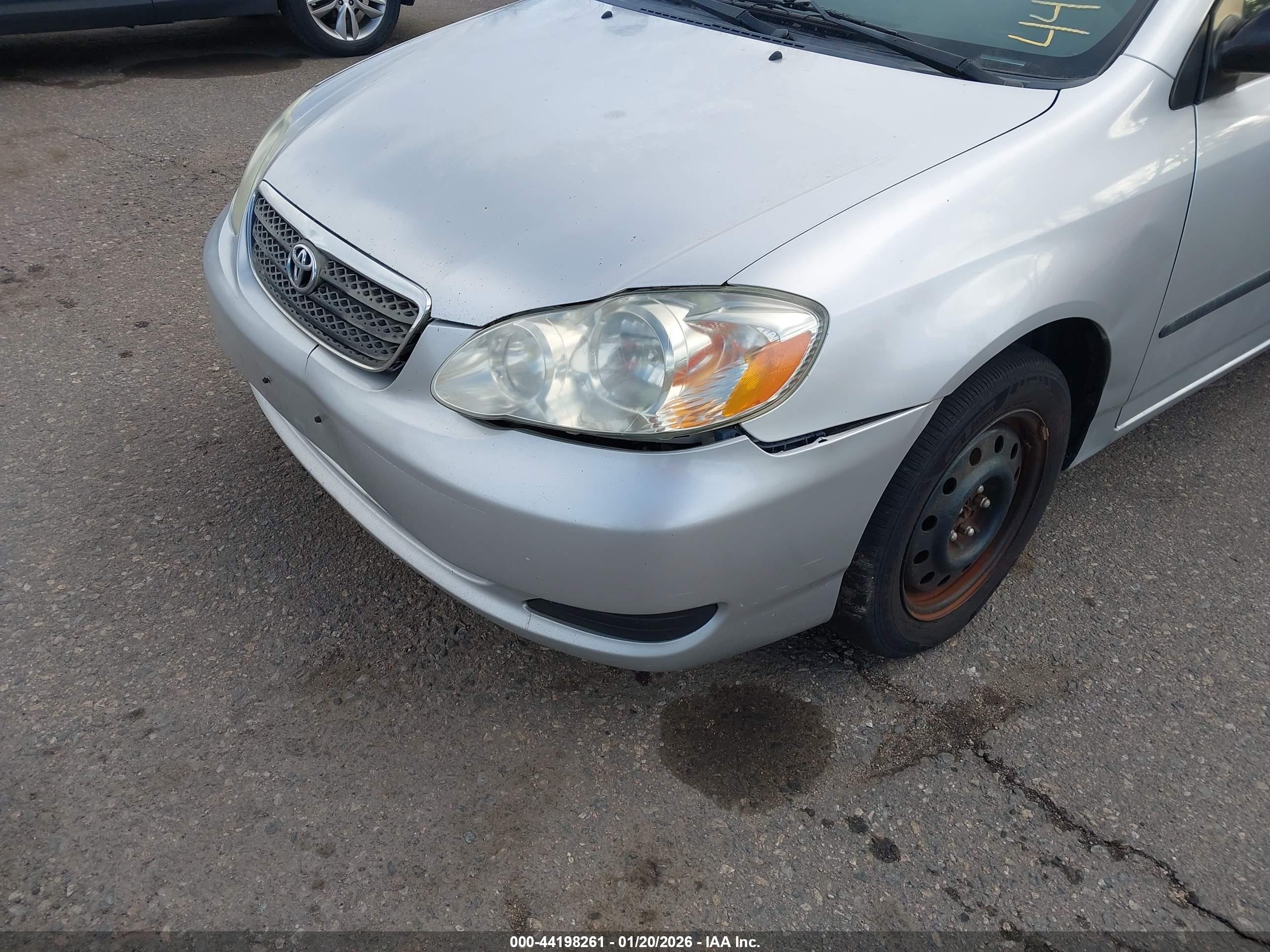 TOYOTA COROLLA image 6