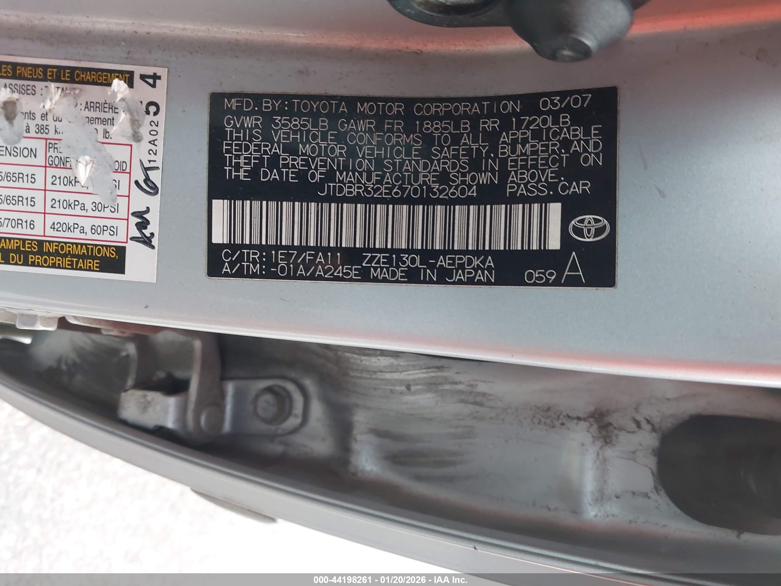 TOYOTA COROLLA image 9