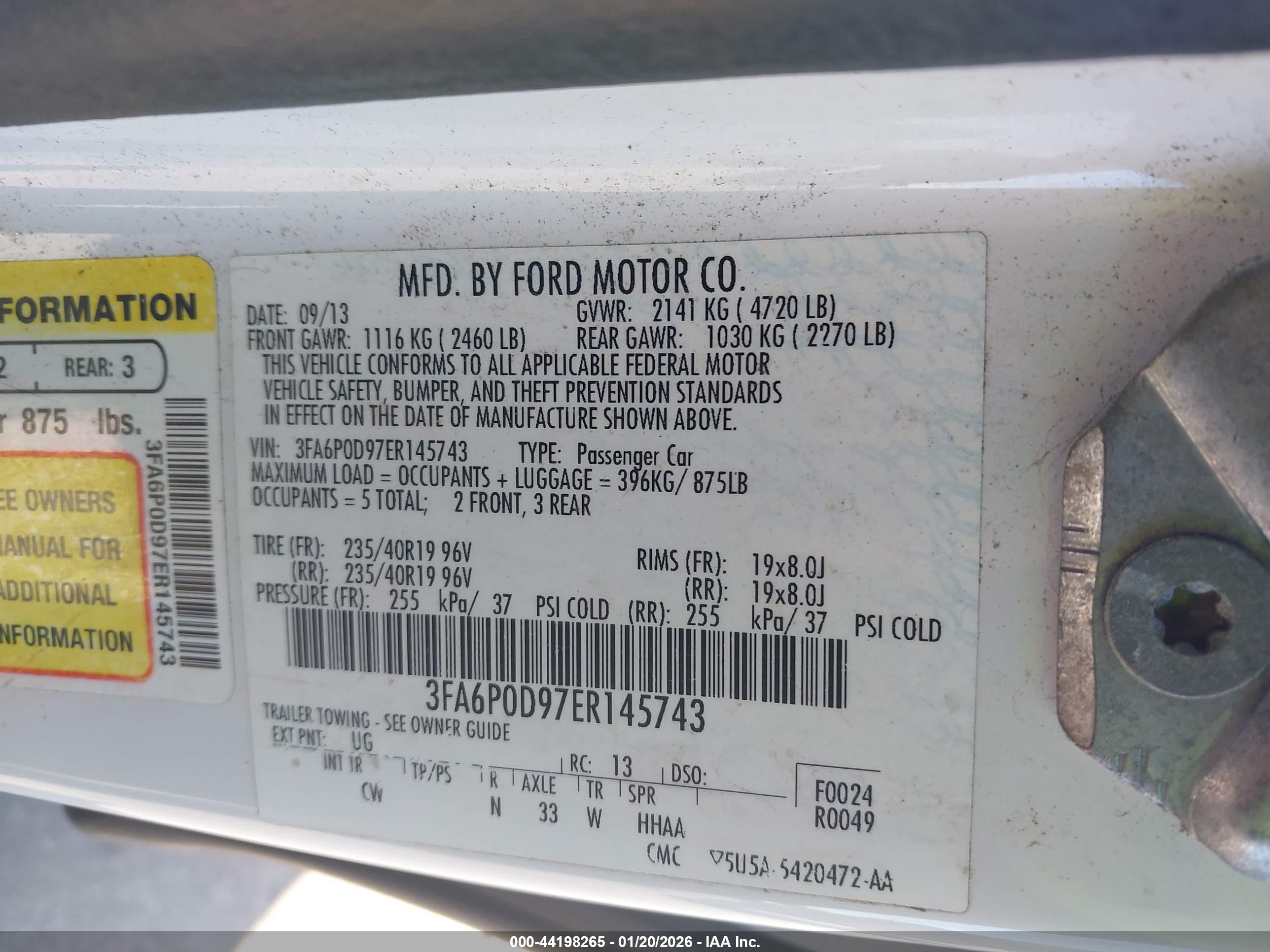 FORD FUSION image 9