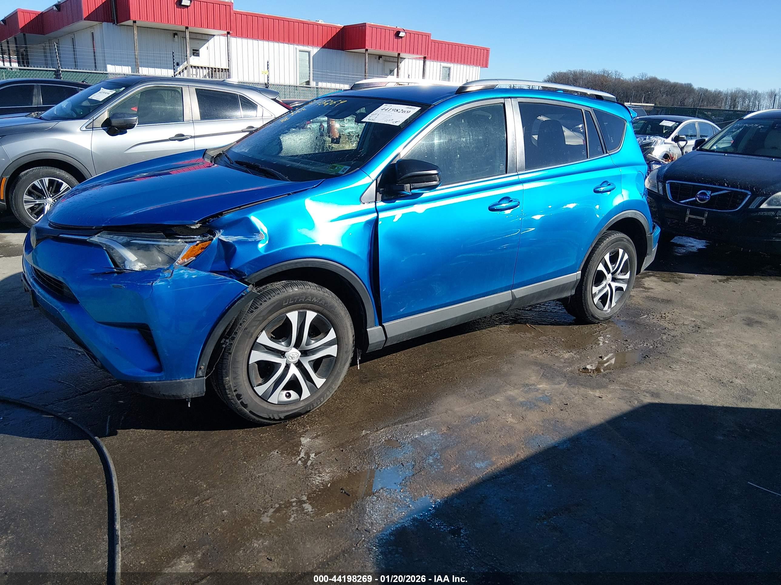 TOYOTA RAV4 image 2