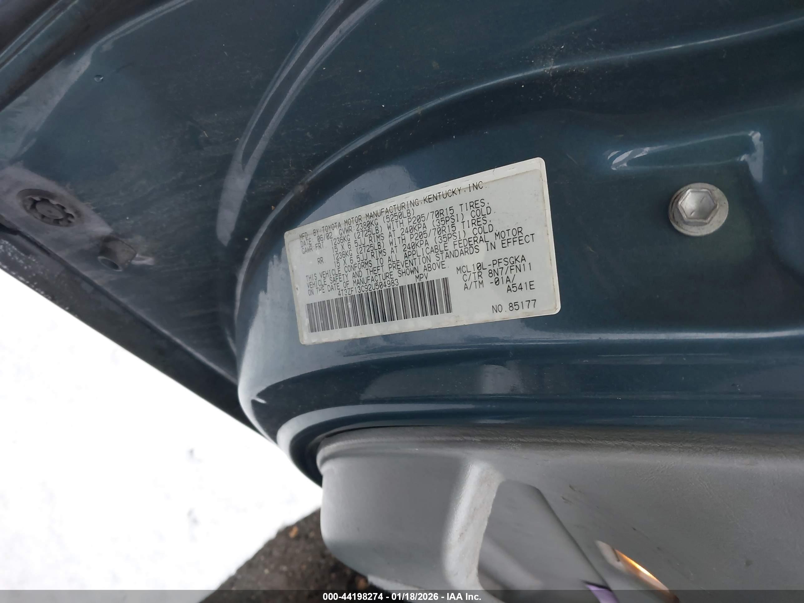 TOYOTA SIENNA image 9
