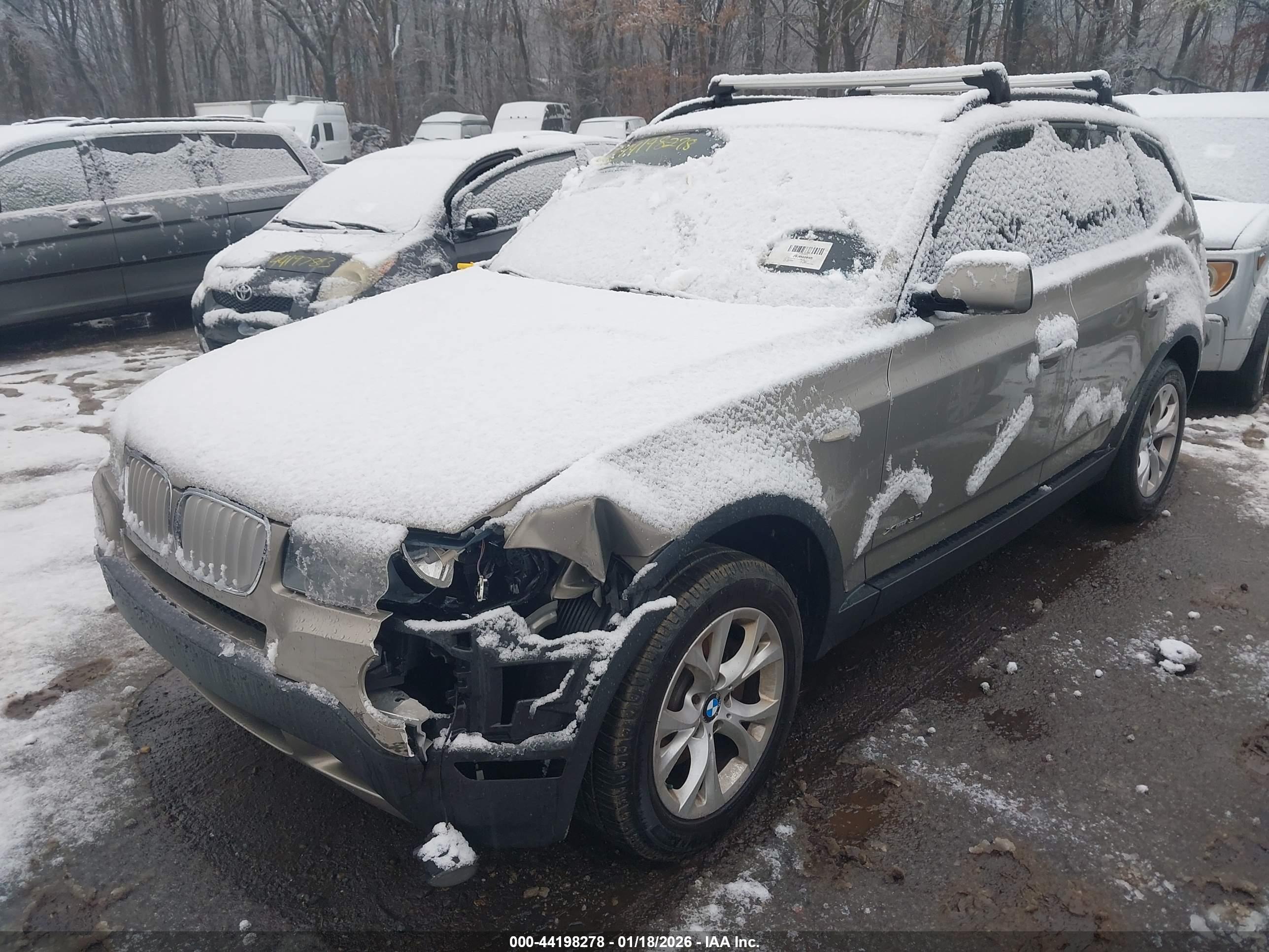 BMW X3 image 2