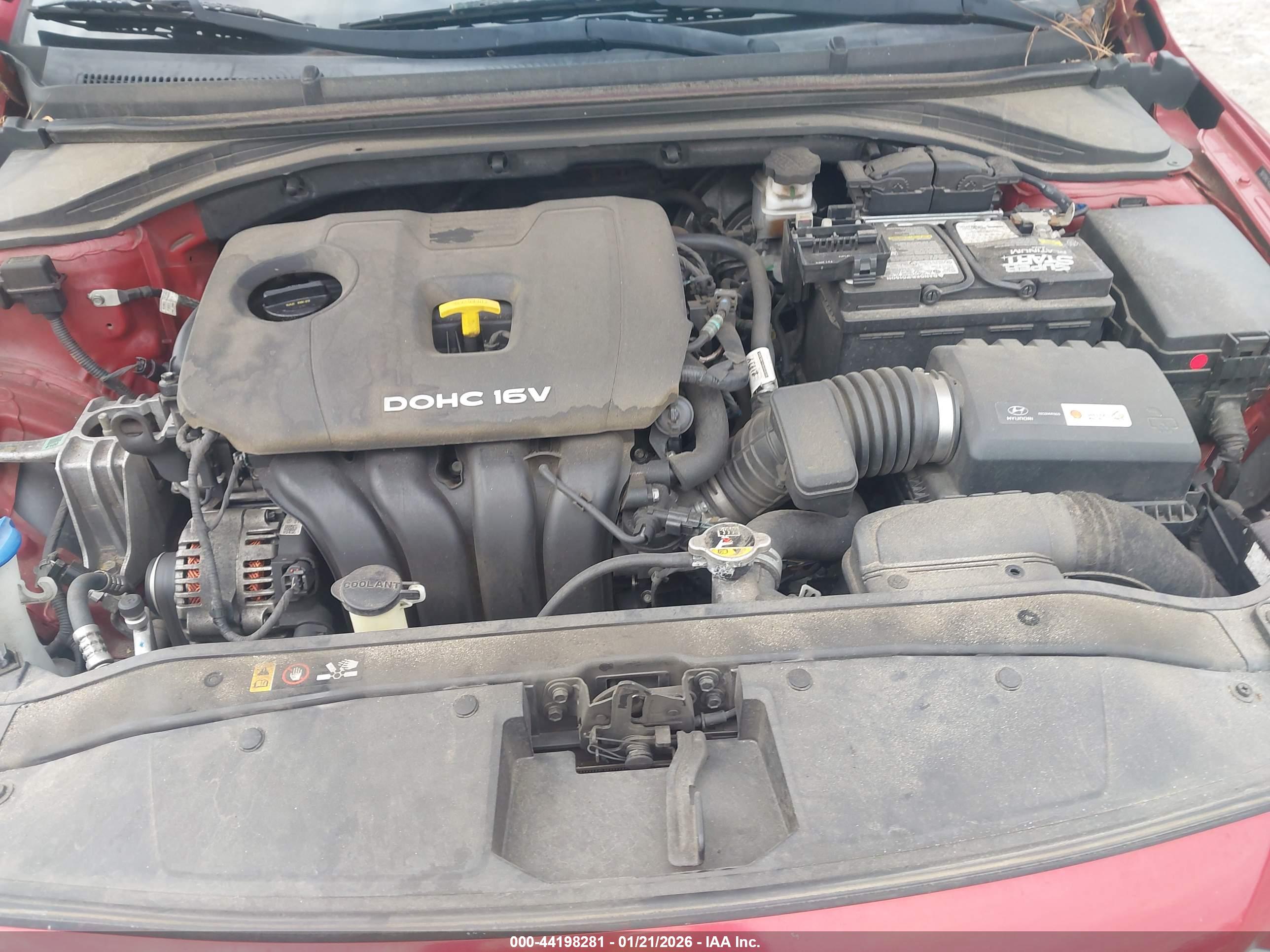 HYUNDAI ELANTRA image 10