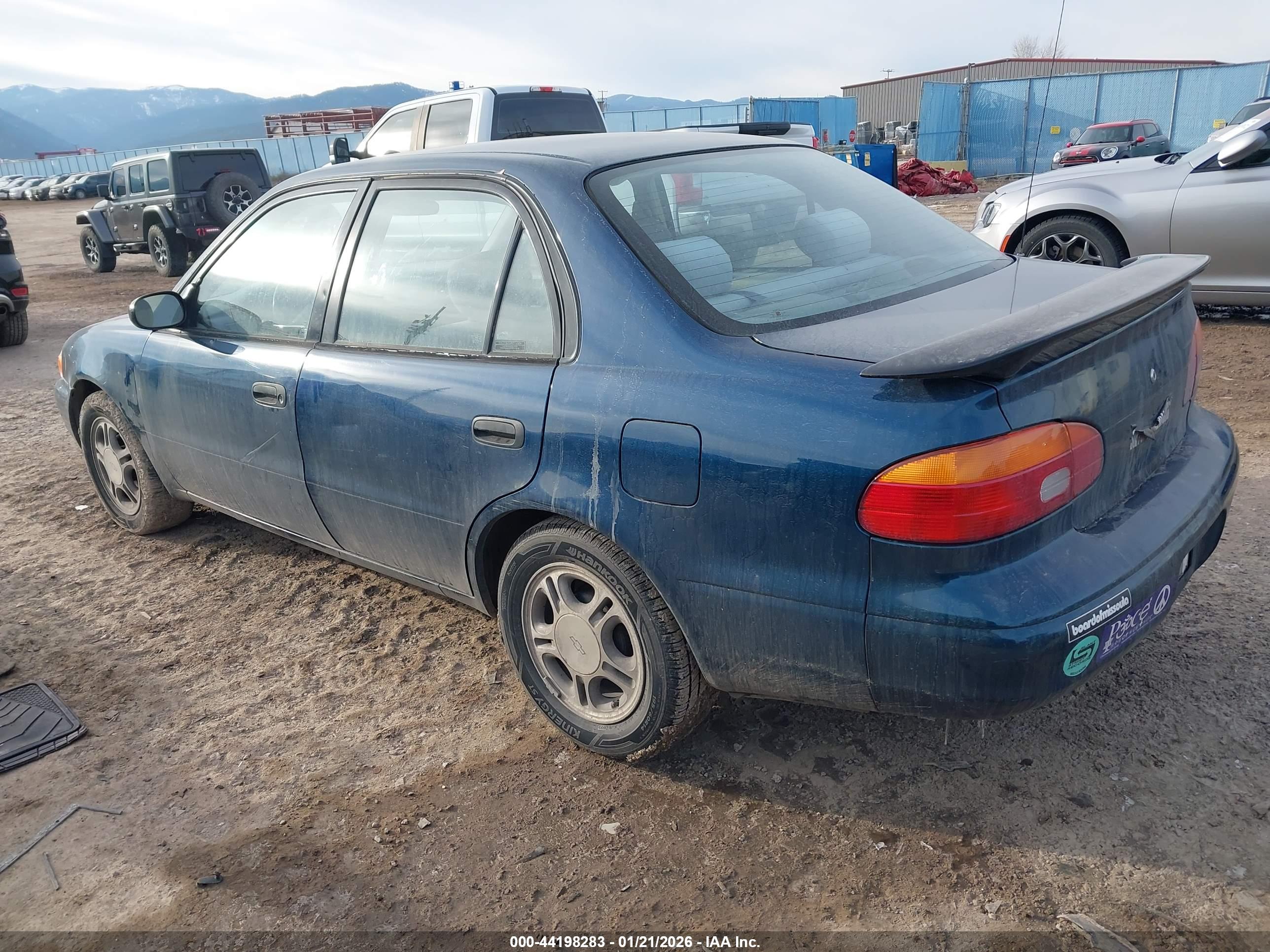 CHEVROLET PRIZM image 3