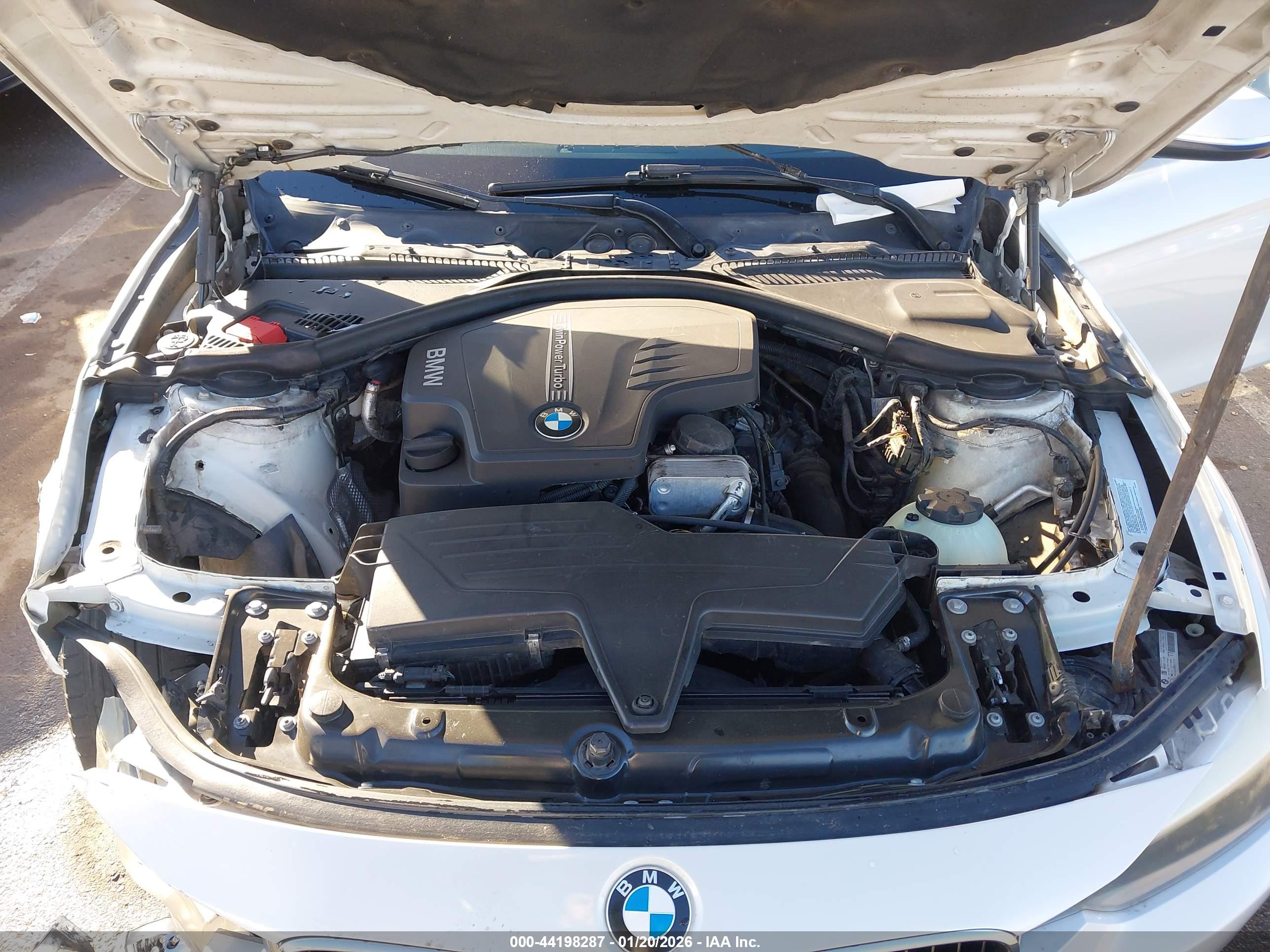 BMW 328I image 10