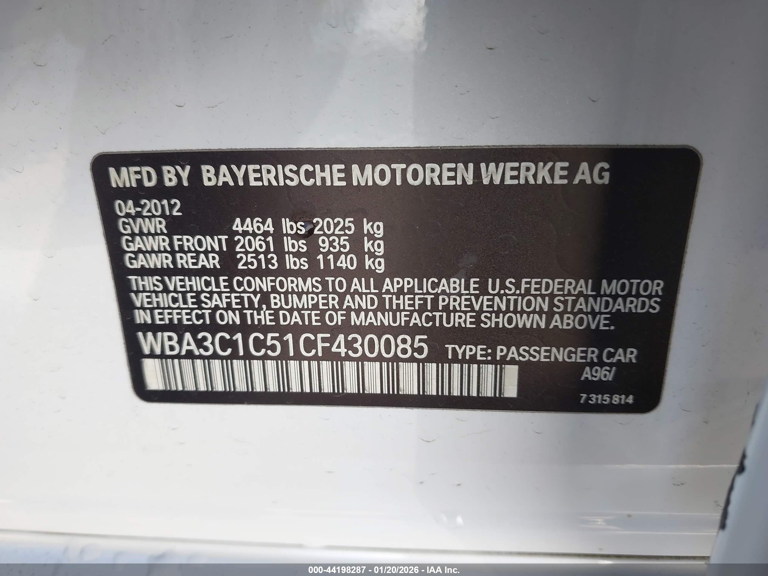 BMW 328I image 9