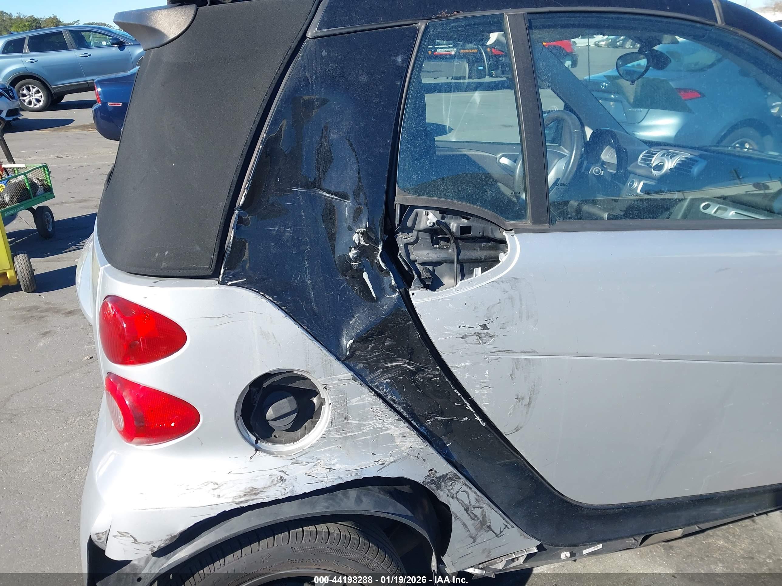 SMART FORTWO image 6