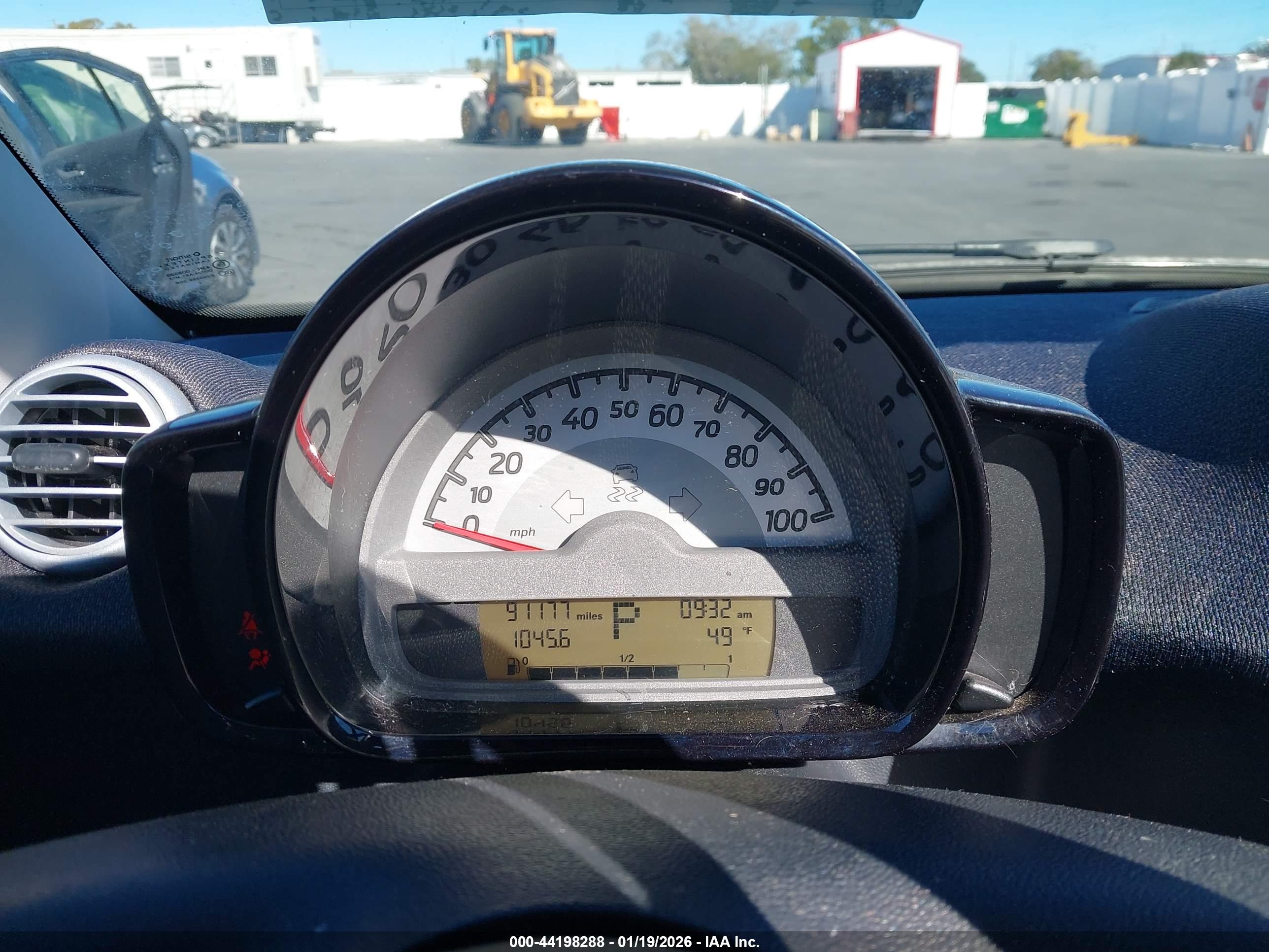 SMART FORTWO image 7