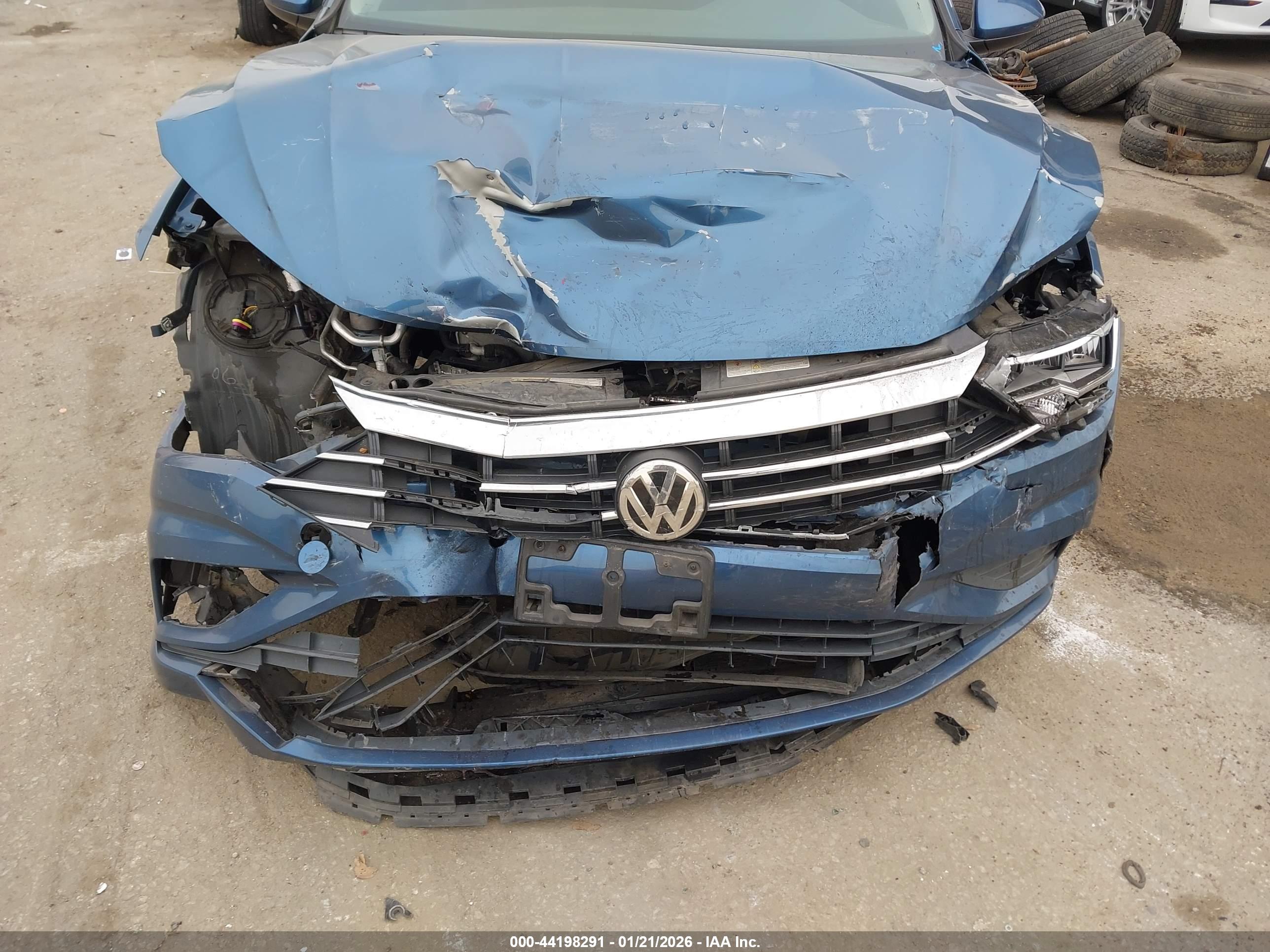 VOLKSWAGEN JETTA image 6
