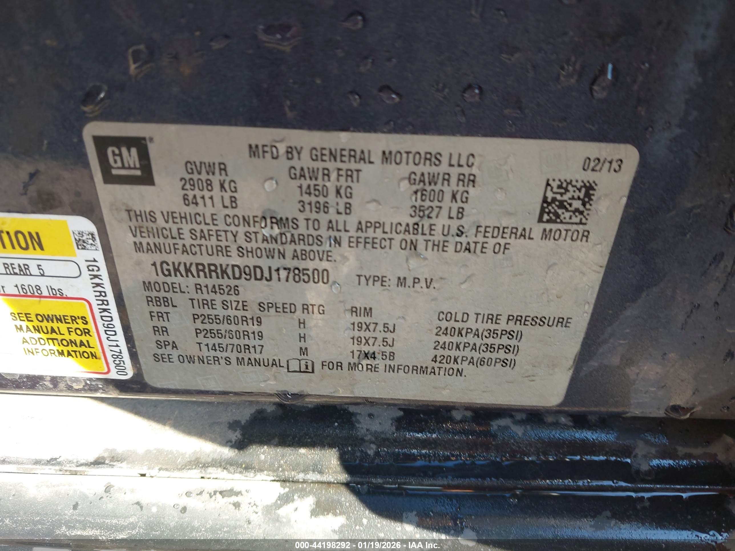 GMC ACADIA image 9