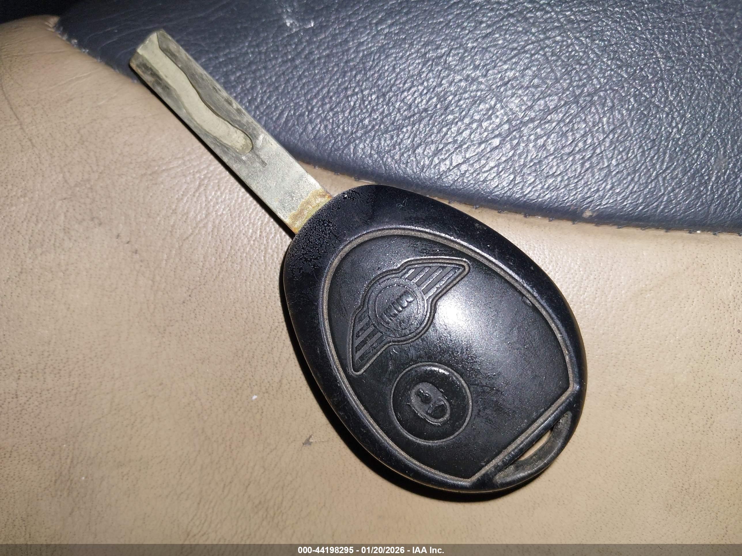 MINI COOPER image 11