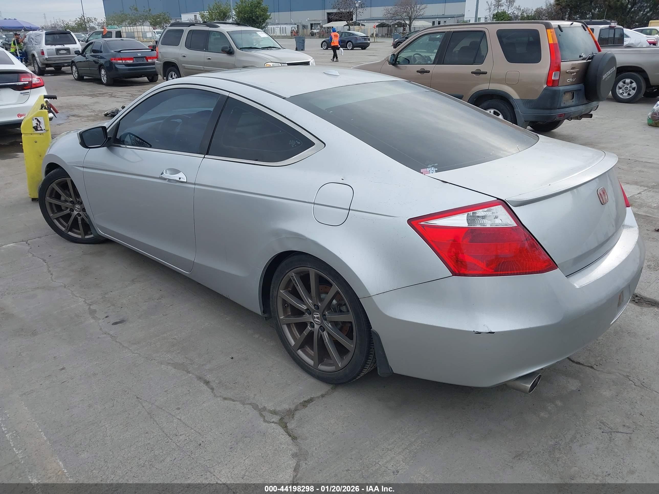 HONDA ACCORD image 3