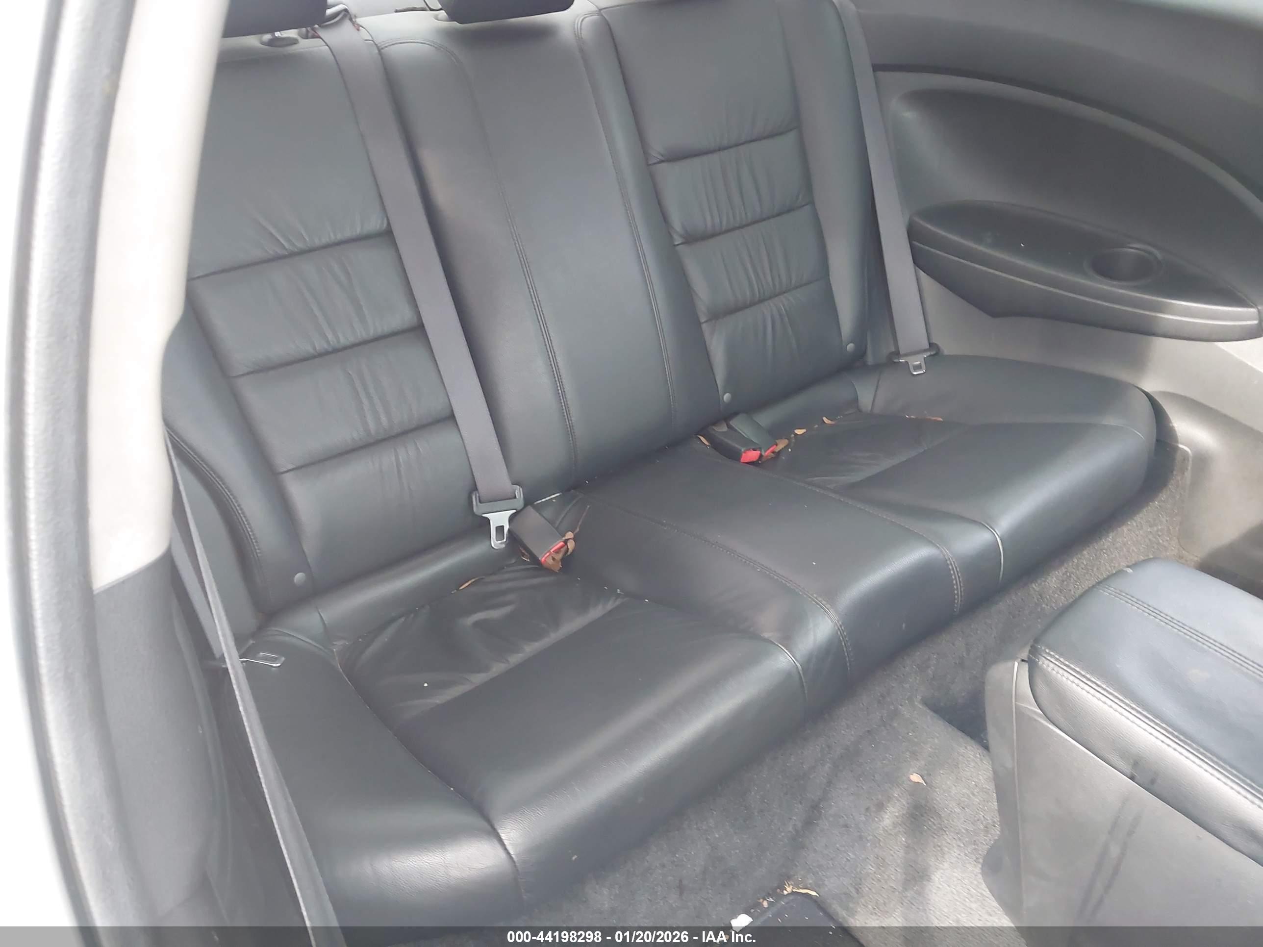 HONDA ACCORD image 8