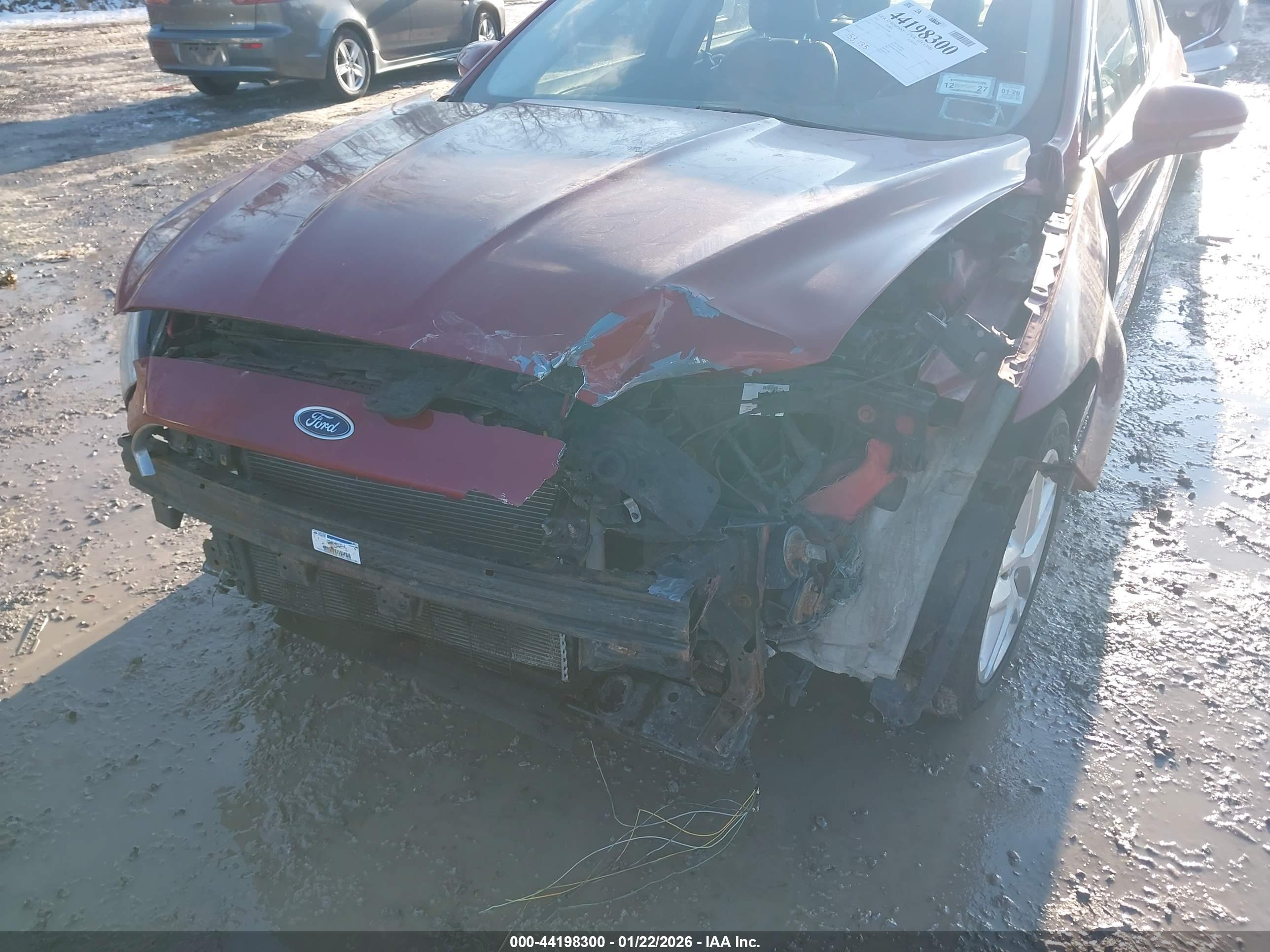FORD FUSION image 6