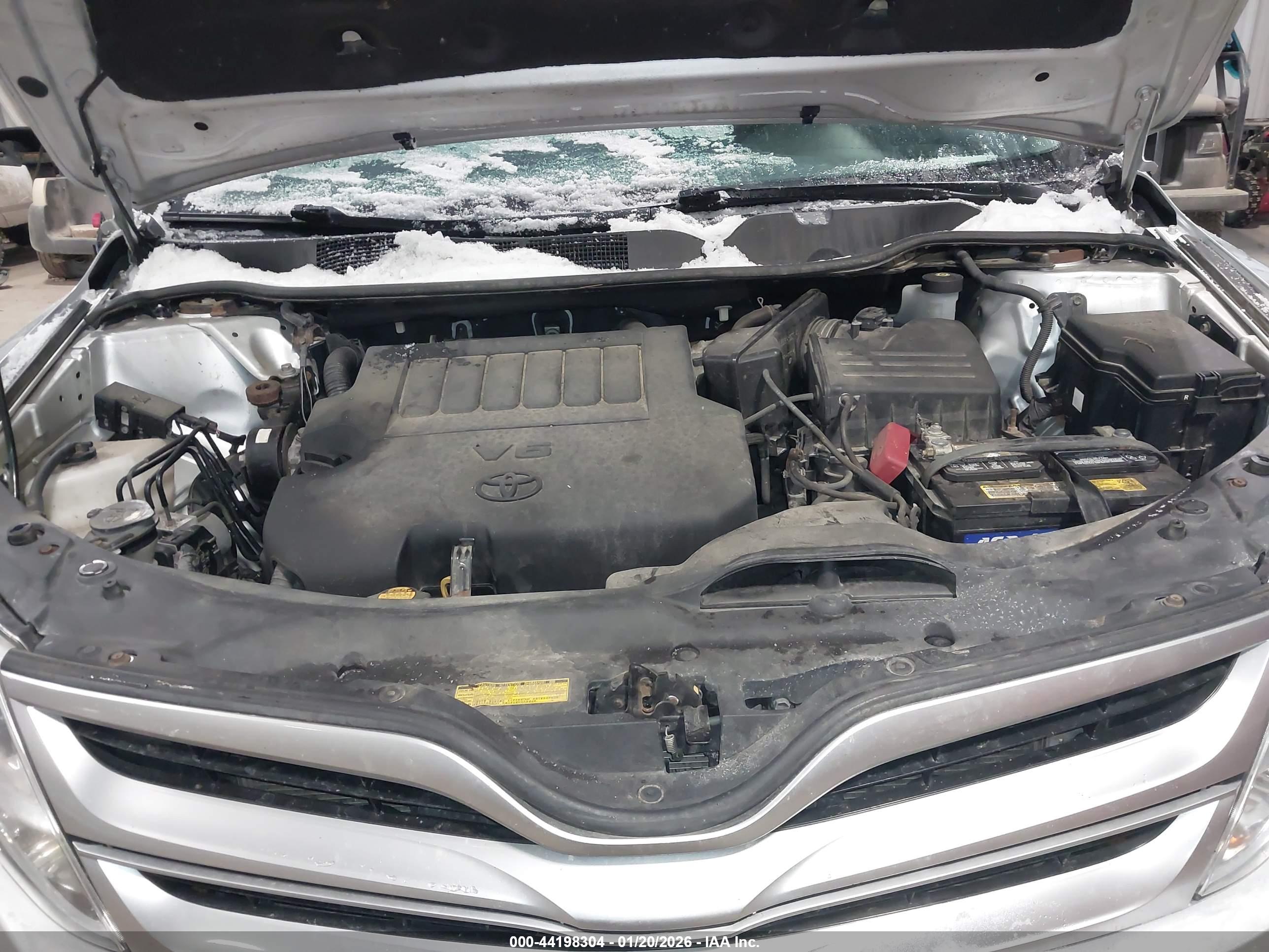 TOYOTA VENZA image 10