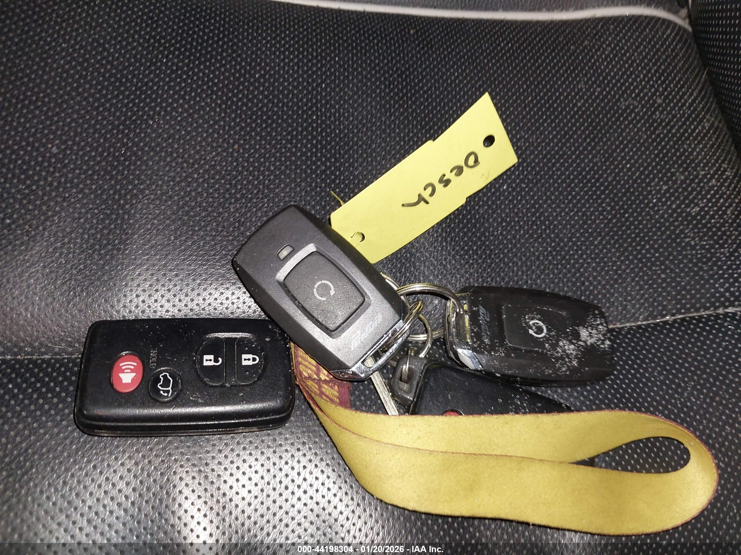TOYOTA VENZA image 11