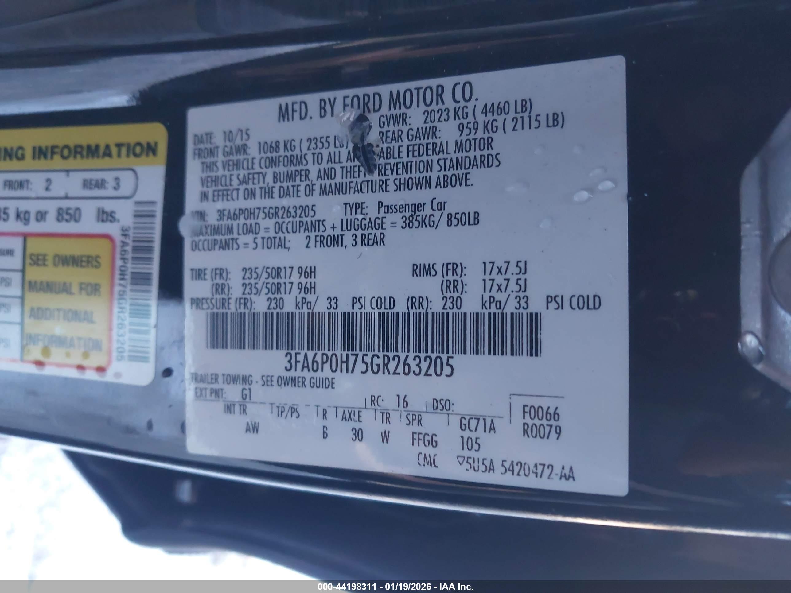 FORD FUSION image 9