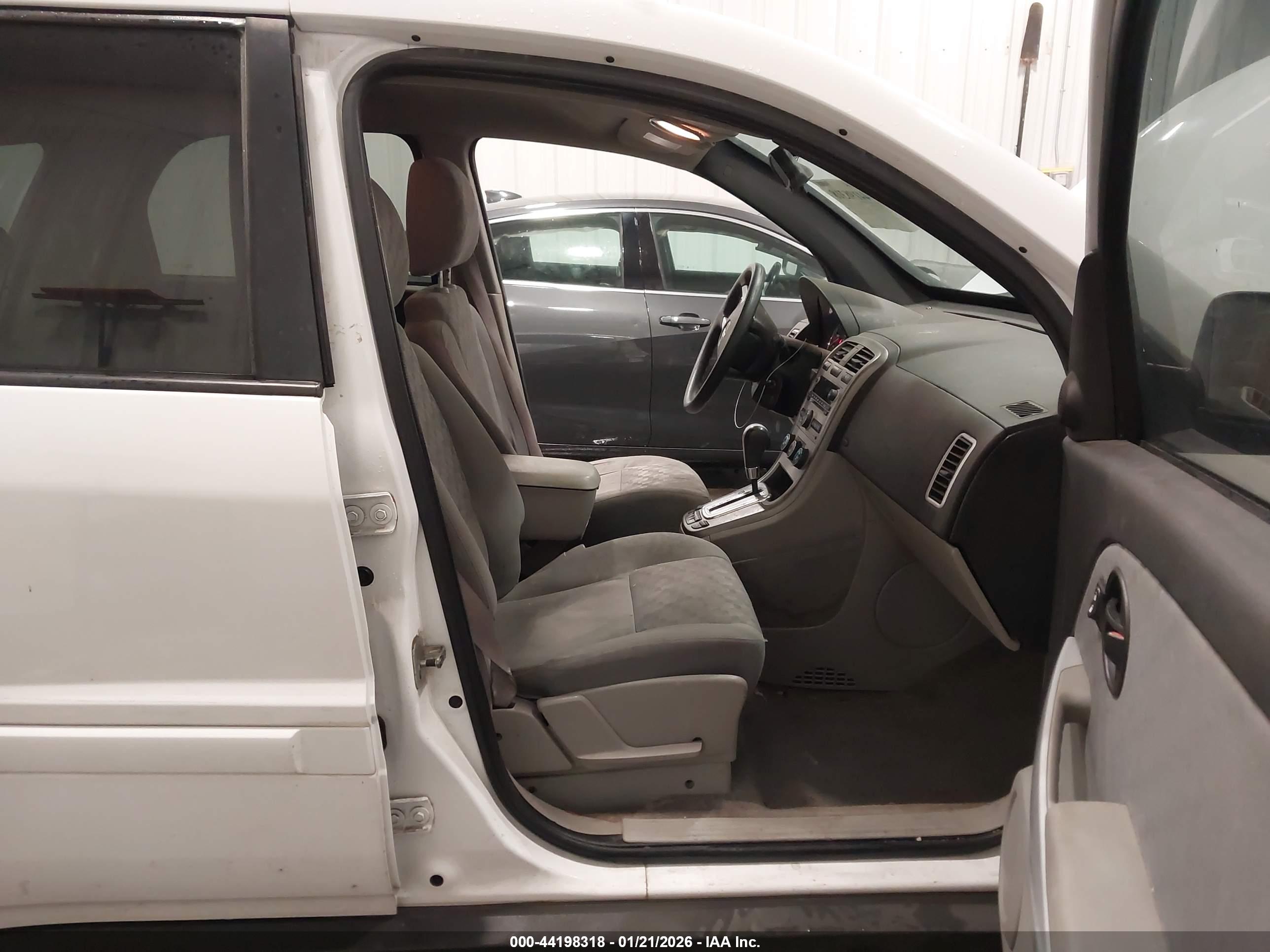 CHEVROLET EQUINOX image 5