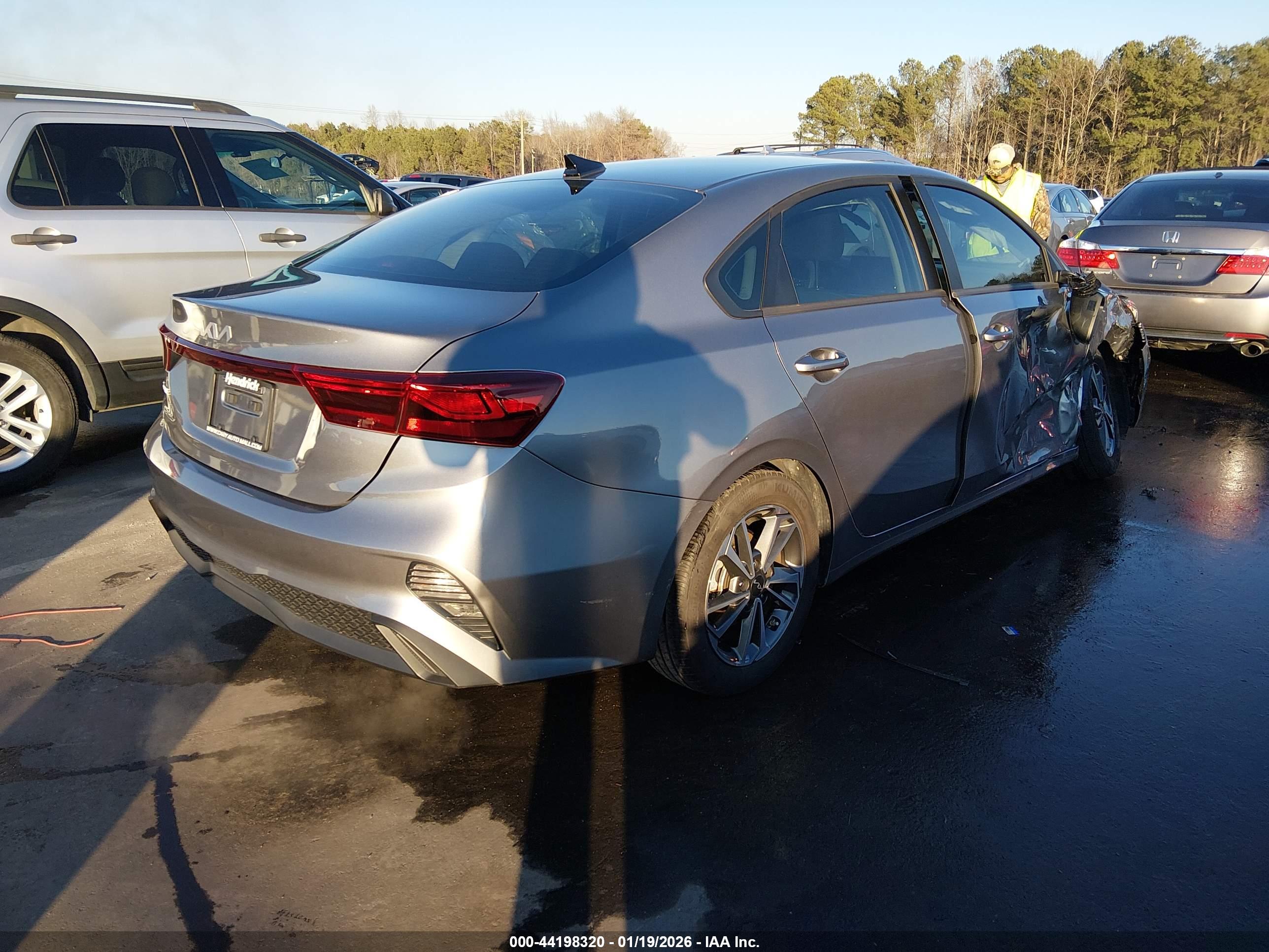 KIA FORTE image 4