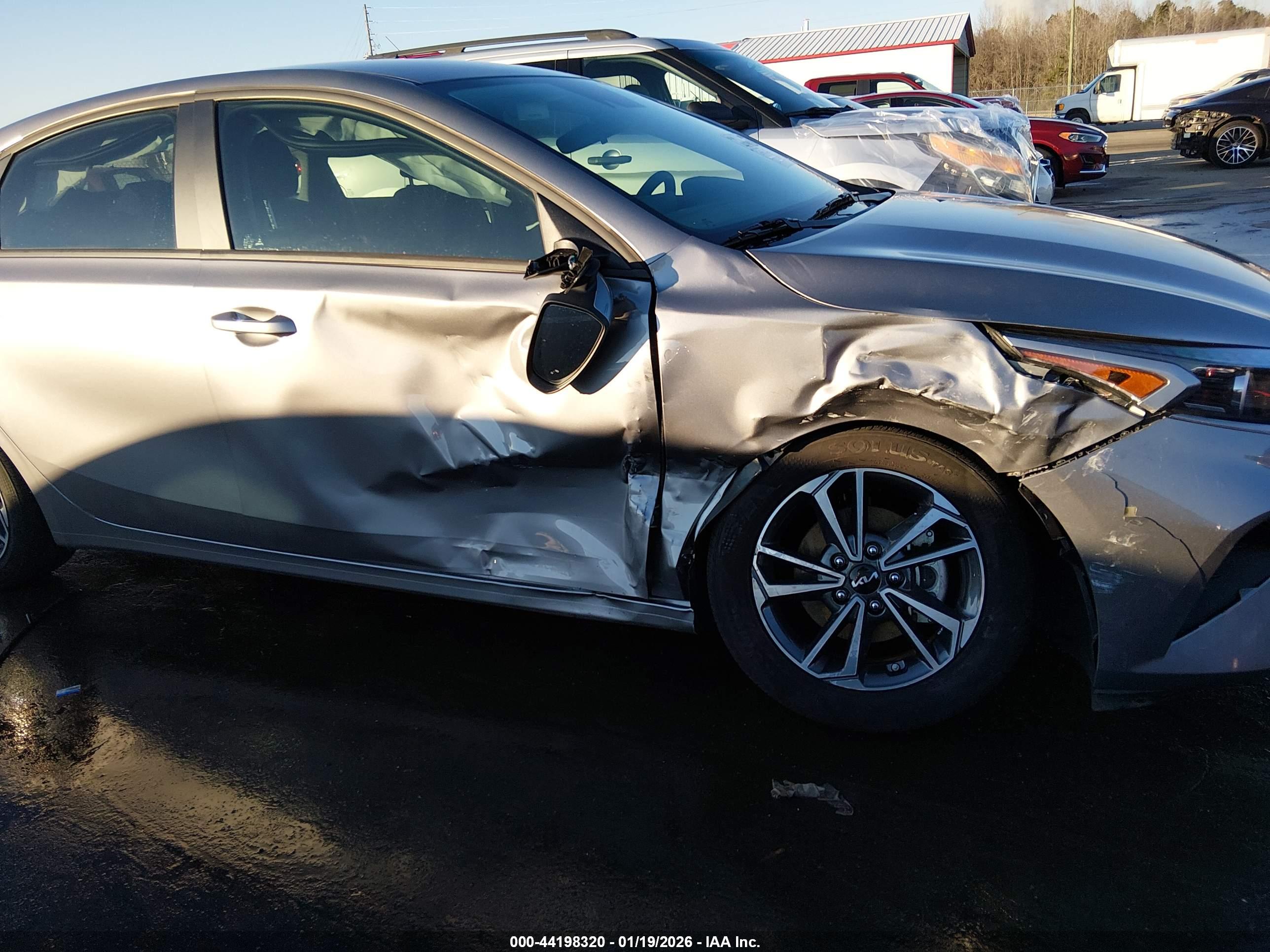 KIA FORTE image 6