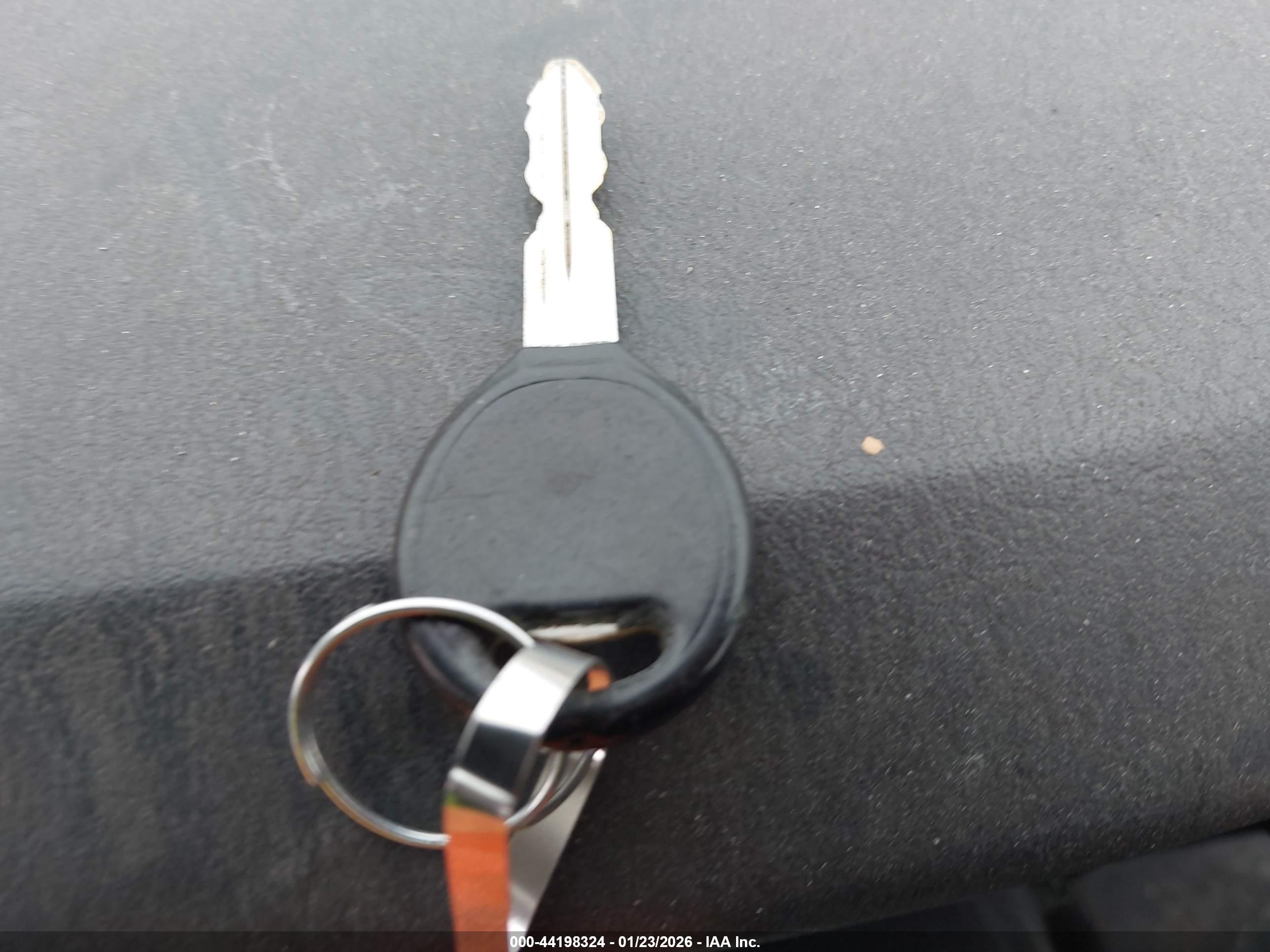 DODGE DAKOTA image 11