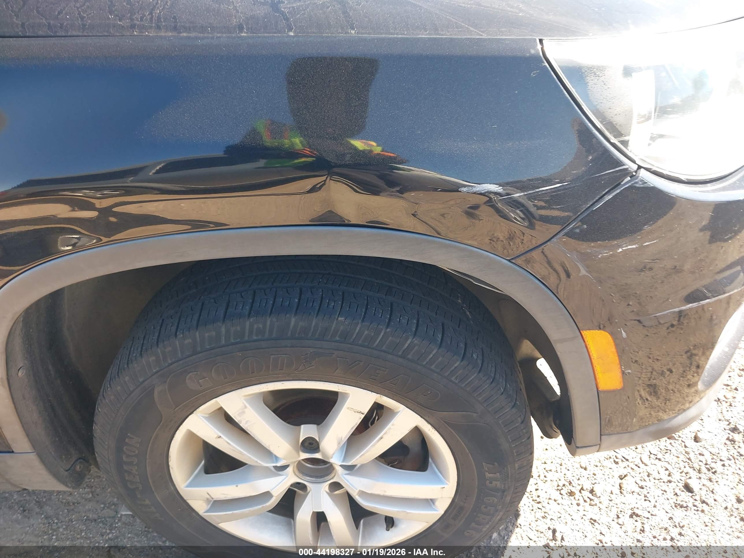 VOLKSWAGEN TIGUAN image 6