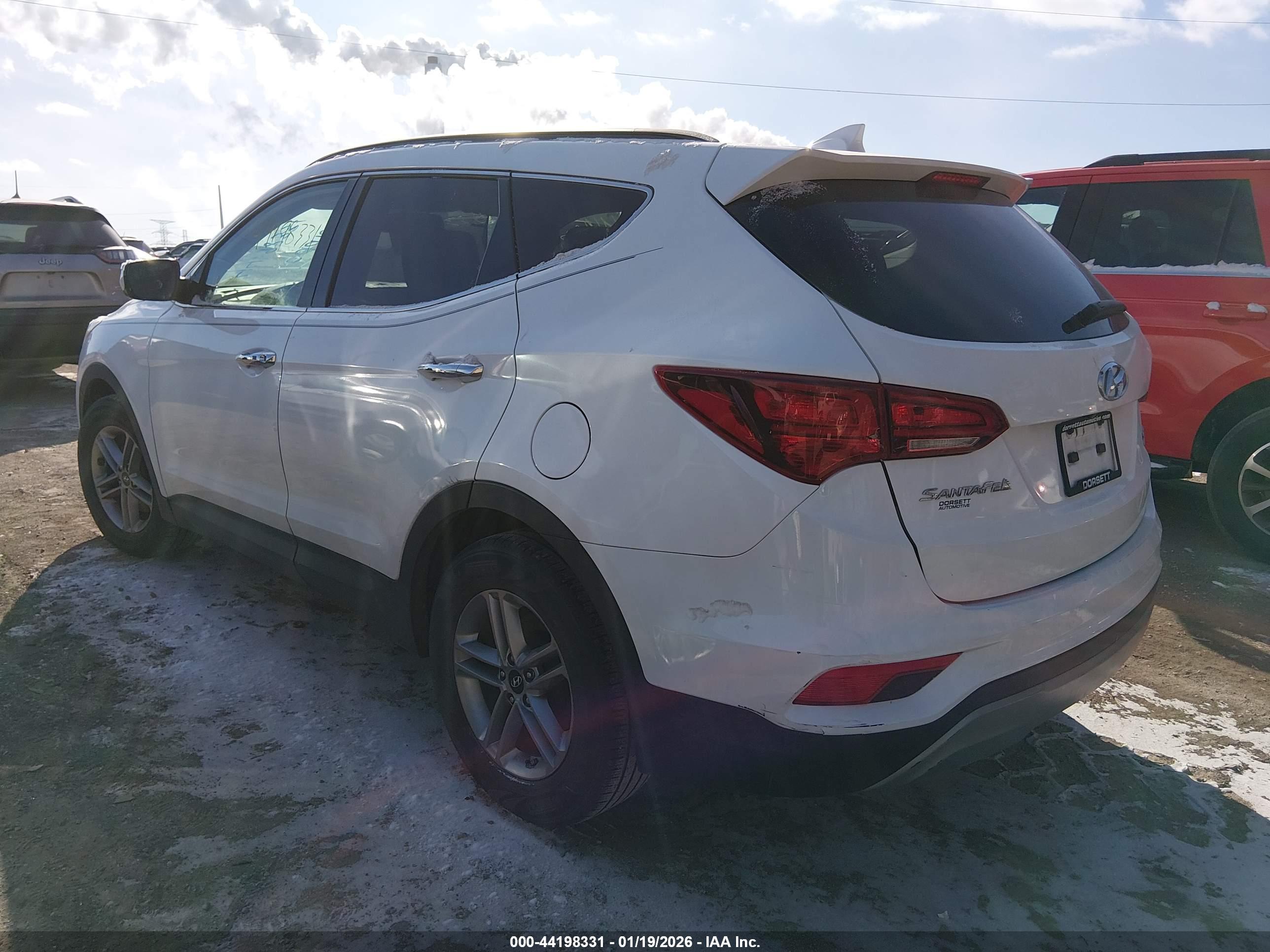 HYUNDAI SANTA image 3