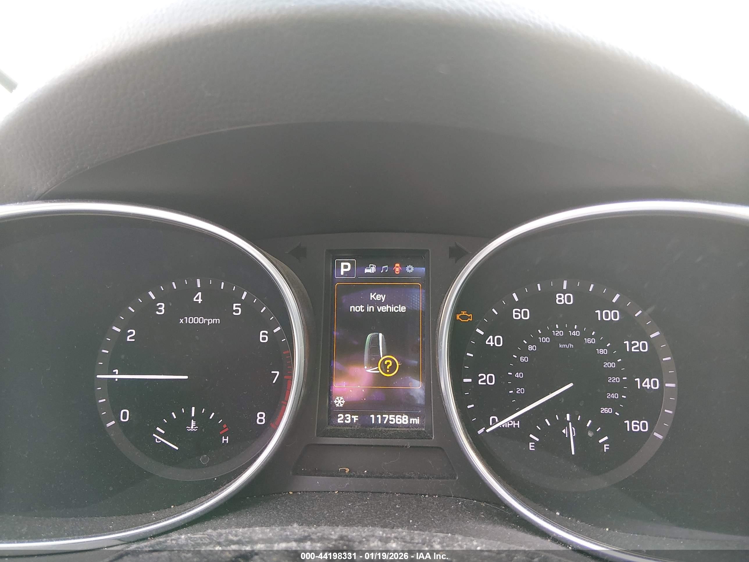 HYUNDAI SANTA image 7