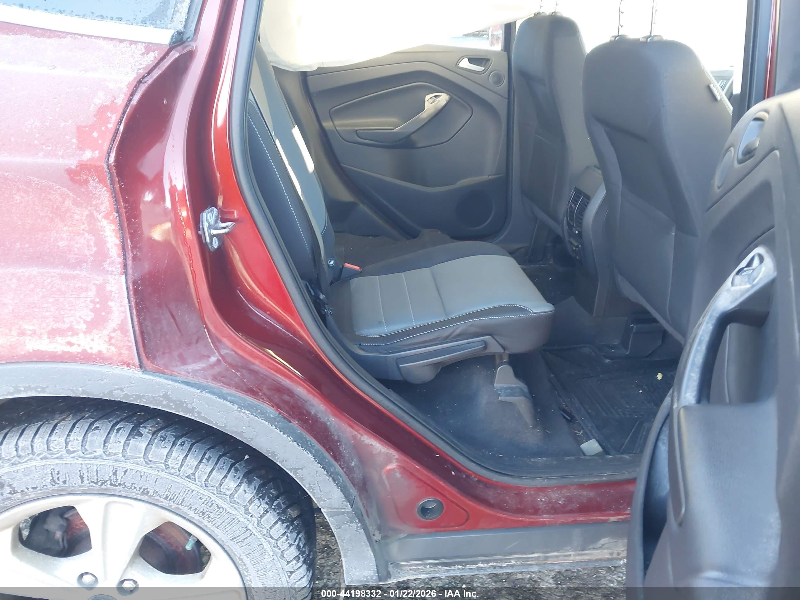 FORD ESCAPE image 8